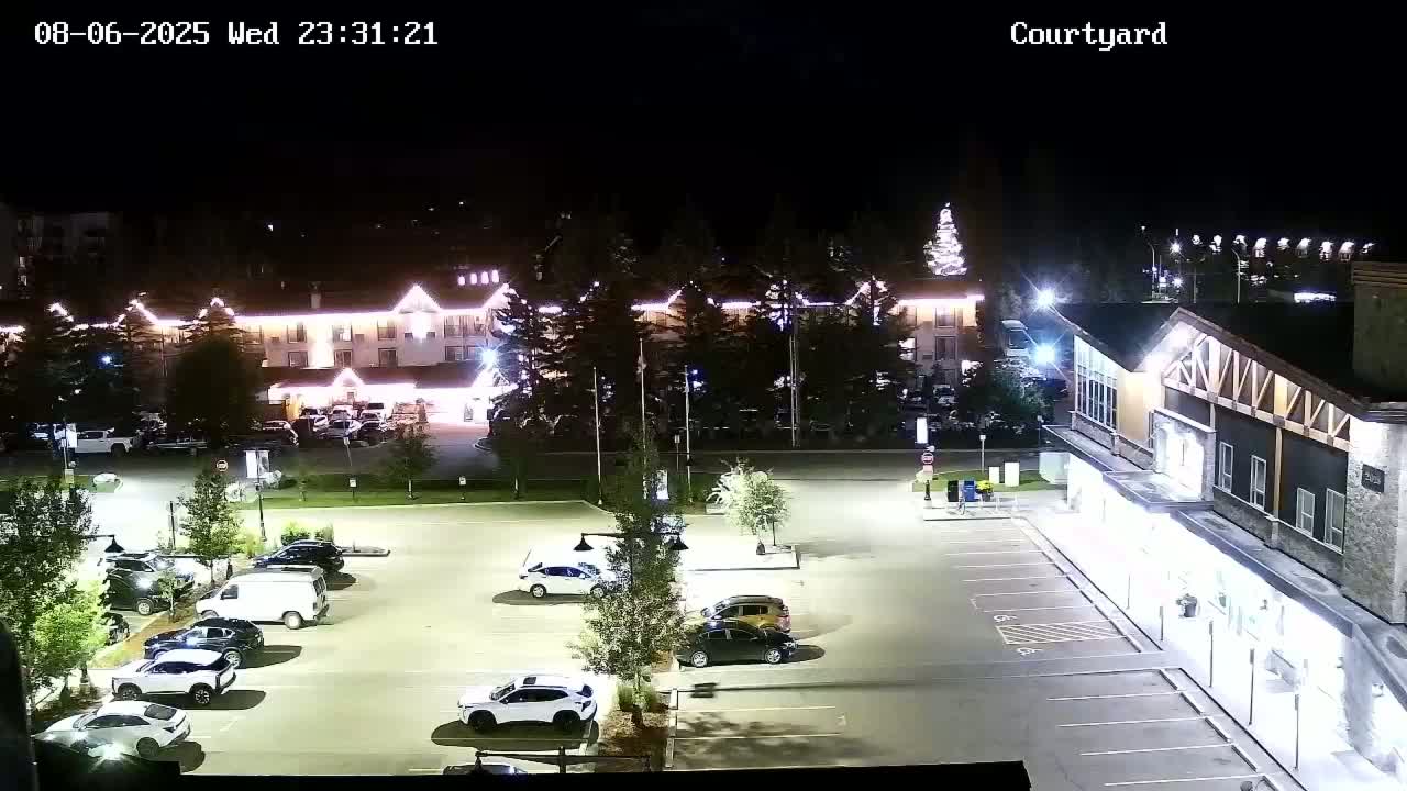 Canmore City Skyline & Alberta Rocky Mountains View Live Cam -  Canmore, Alberta's Rockies, Alberta, Canada