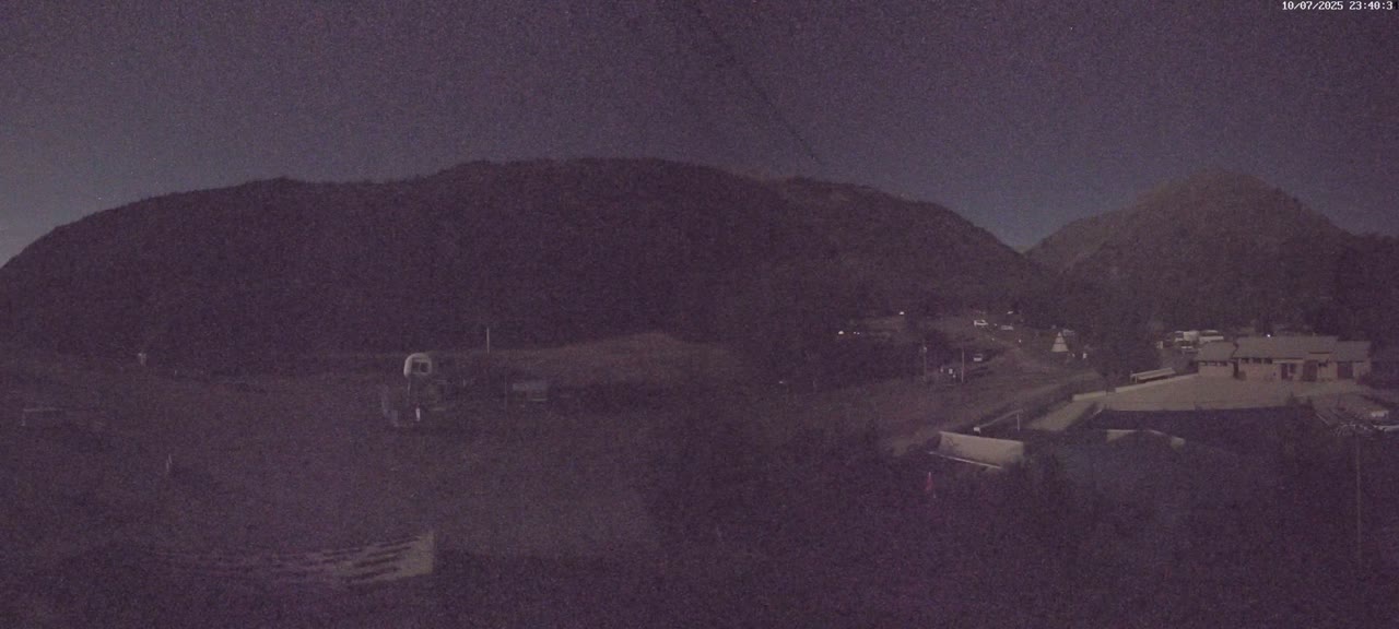 Pelvoux Vallouise Base Area Live Cam - Briancon, Hautes-Alpes, Provence-Alpes-Cote d’Azur, France