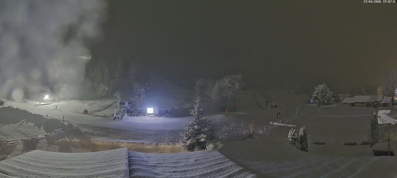 Pelvoux Vallouise Base Area Live Cam - Briancon, Hautes-Alpes, Provence-Alpes-Cote d’Azur, France
