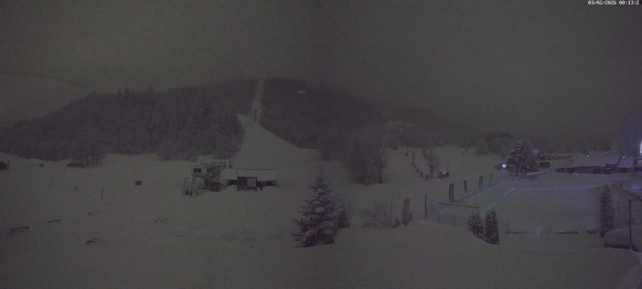 Pelvoux Vallouise Base Area Live Cam - Briancon, Hautes-Alpes, Provence-Alpes-Cote d’Azur, France