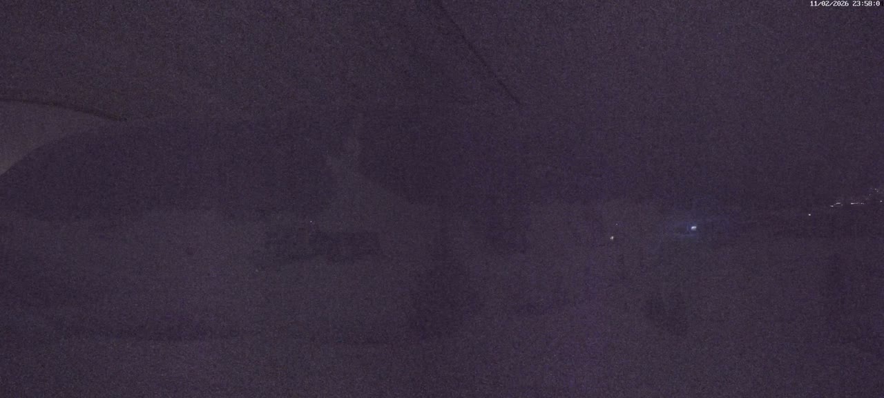 Pelvoux Vallouise Base Area Live Cam - Briancon, Hautes-Alpes, Provence-Alpes-Cote d’Azur, France
