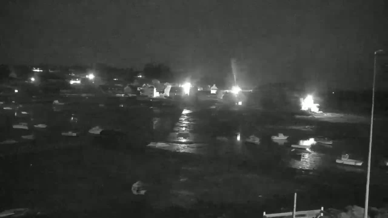 Ploubazlanec, Loguivy Village & Coast Live Cam - Guingamp, Côtes-d'Armor, 	Bretagne, France
