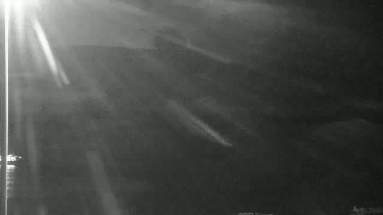 Ploubazlanec, Loguivy Village & Coast Live Cam - Guingamp, Côtes-d'Armor, 	Bretagne, France