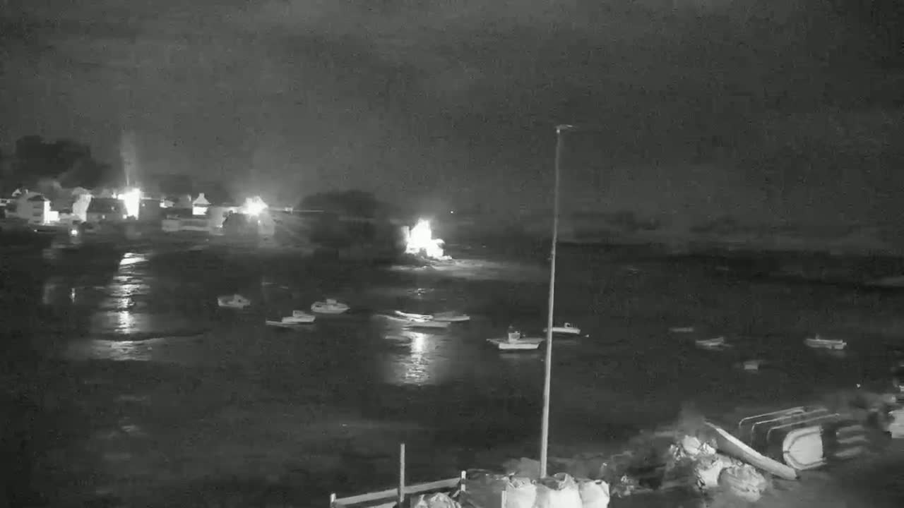 Ploubazlanec, Loguivy Village & Coast Live Cam - Guingamp, Côtes-d'Armor, 	Bretagne, France