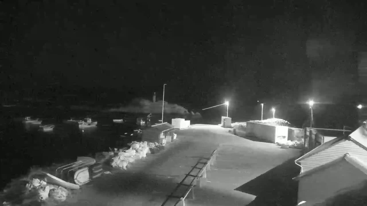 Ploubazlanec, Loguivy Village & Coast Live Cam - Guingamp, Côtes-d'Armor, 	Bretagne, France
