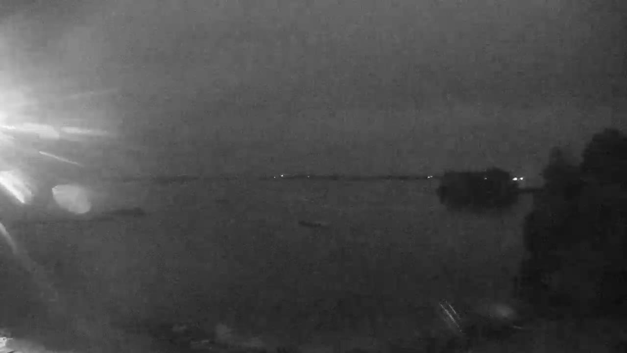 Ploubazlanec, Loguivy Village & Coast Live Cam - Guingamp, Côtes-d'Armor, 	Bretagne, France