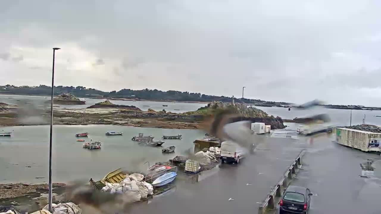 Ploubazlanec, Loguivy Village & Coast Live Cam - Guingamp, Côtes-d'Armor, 	Bretagne, France