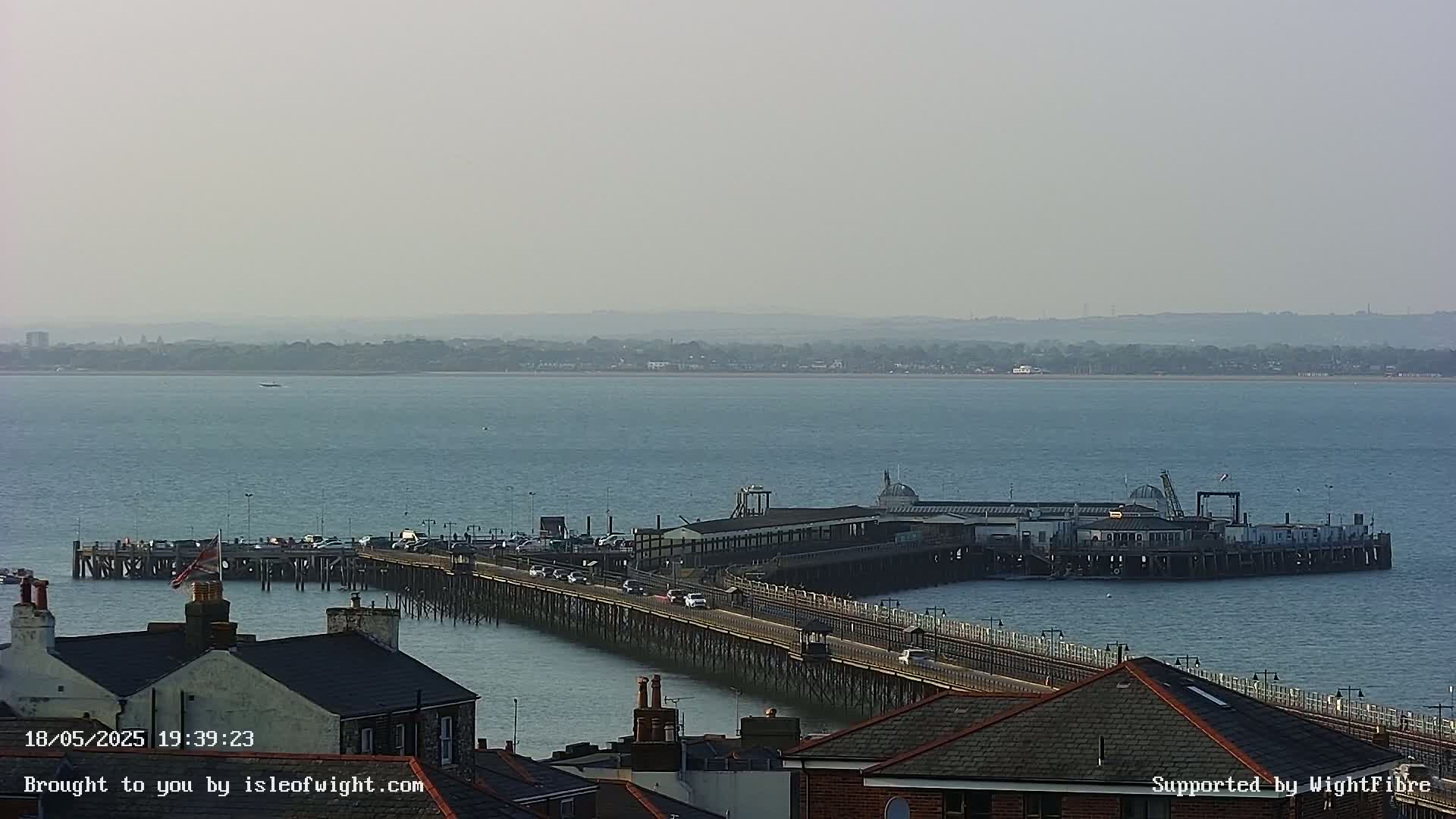 Ryde Pier & Island Line Railway Skyline Live Cam -Isle Of Wight, South East, England, United Kingdom 