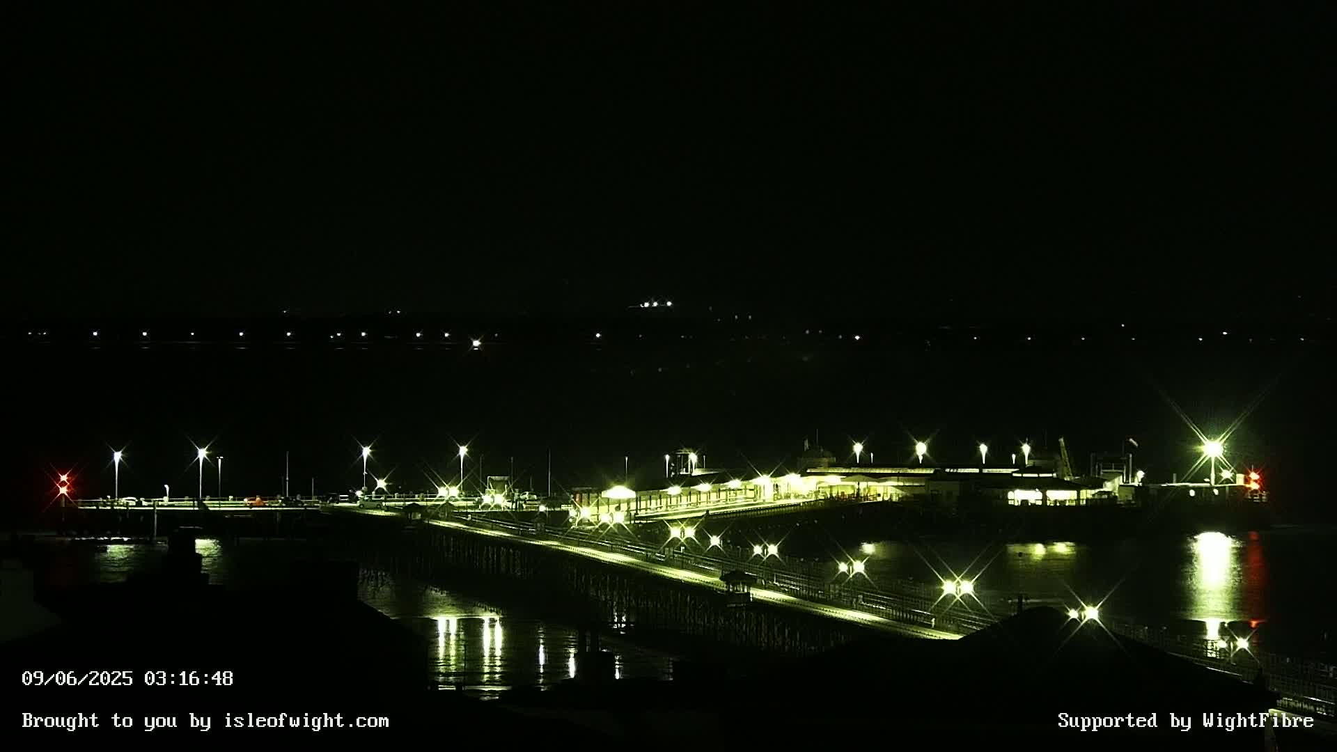 Ryde Pier & Island Line Railway Skyline Live Cam -Isle Of Wight, South East, England, United Kingdom 