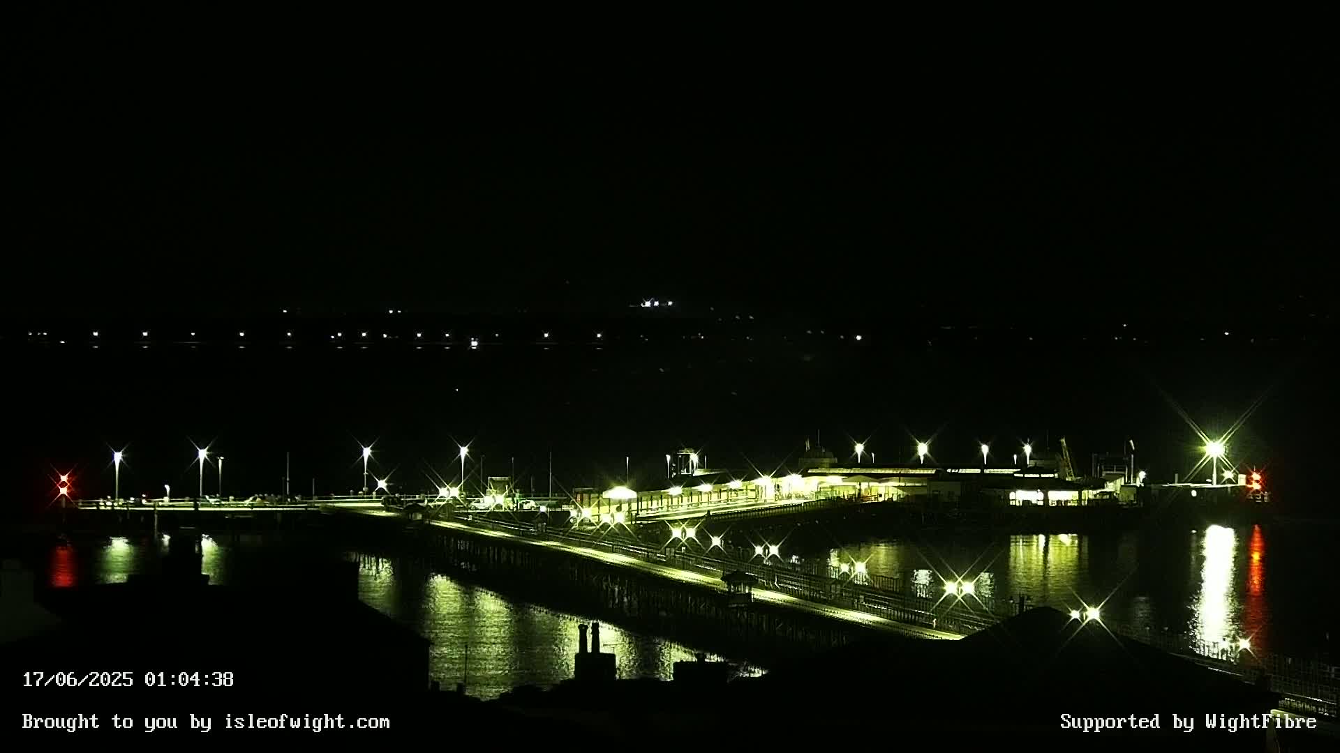 Ryde Pier & Island Line Railway Skyline Live Cam -Isle Of Wight, South East, England, United Kingdom 