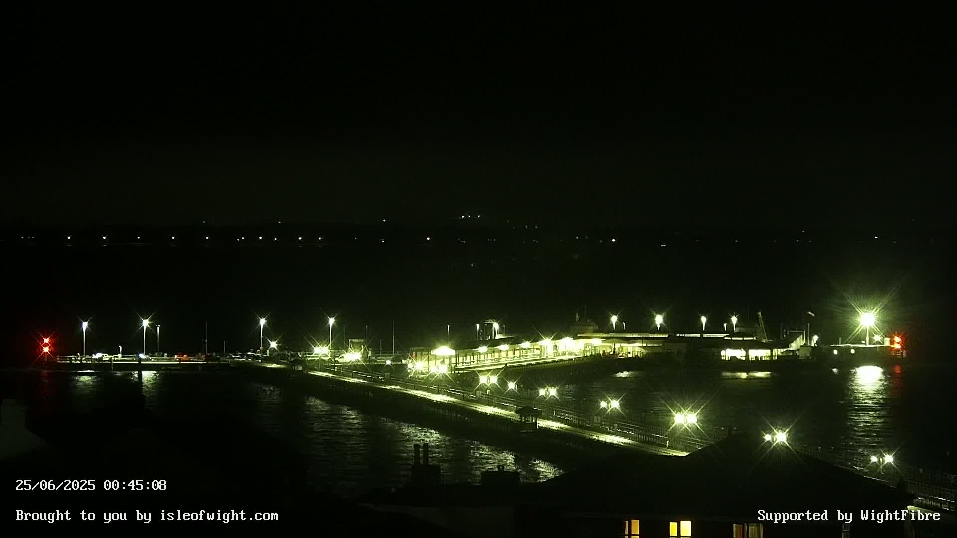 Ryde Pier & Island Line Railway Skyline Live Cam -Isle Of Wight, South East, England, United Kingdom 