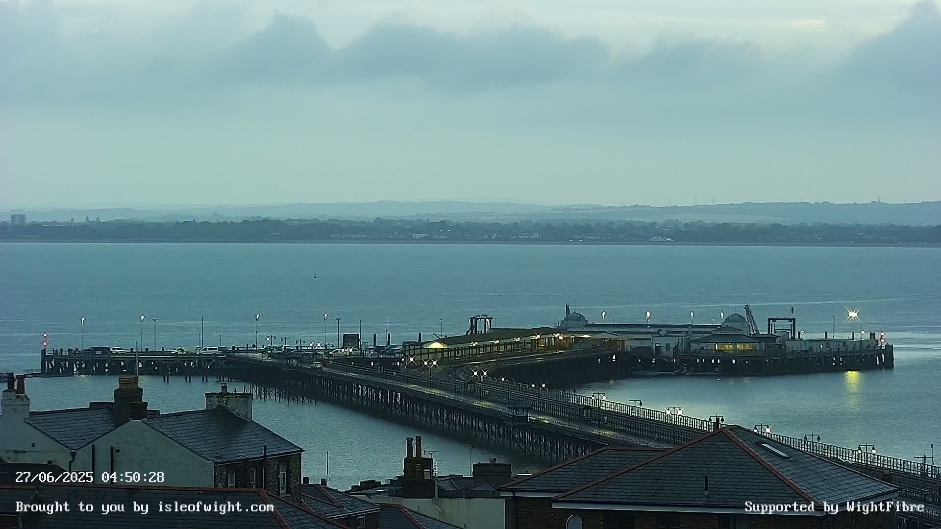 Ryde Pier & Island Line Railway Skyline Live Cam -Isle Of Wight, South East, England, United Kingdom 
