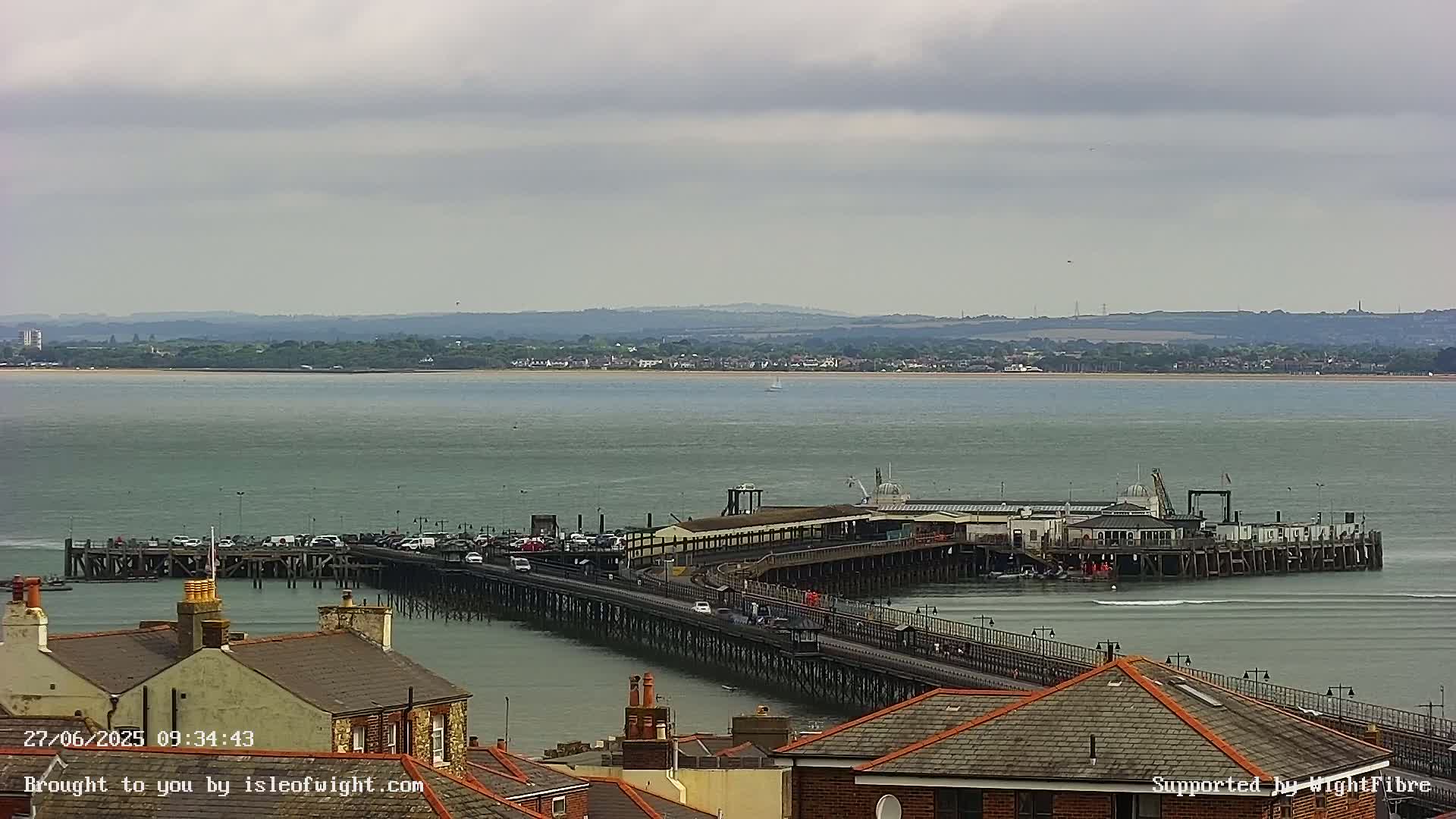 Ryde Pier & Island Line Railway Skyline Live Cam -Isle Of Wight, South East, England, United Kingdom 