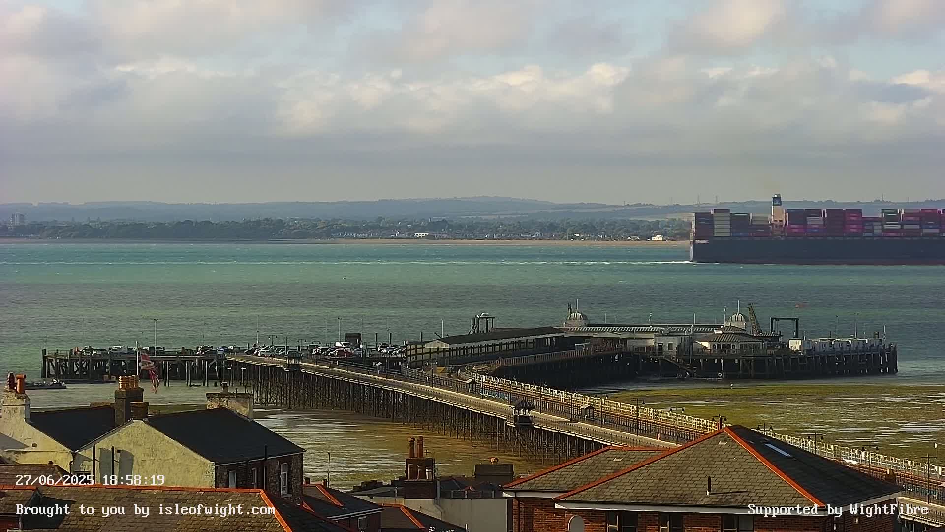 Ryde Pier & Island Line Railway Skyline Live Cam -Isle Of Wight, South East, England, United Kingdom 