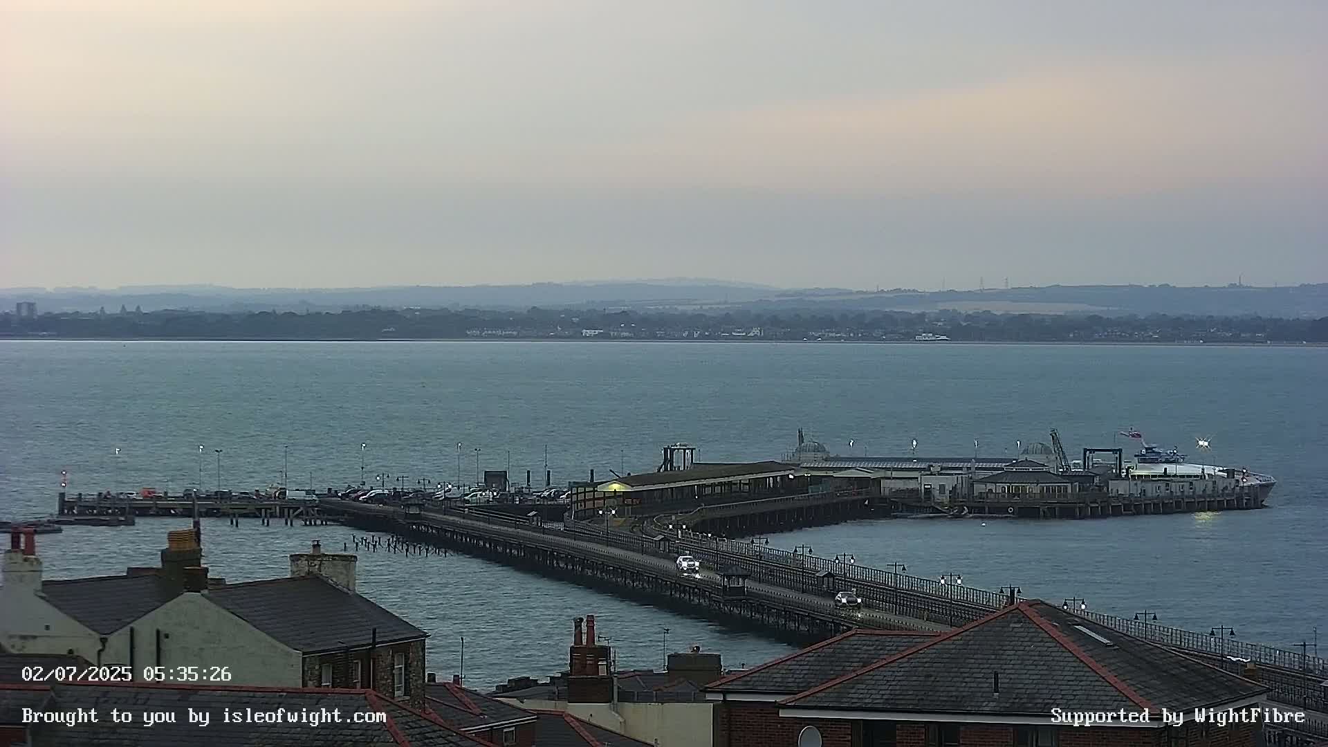 Ryde Pier & Island Line Railway Skyline Live Cam -Isle Of Wight, South East, England, United Kingdom 