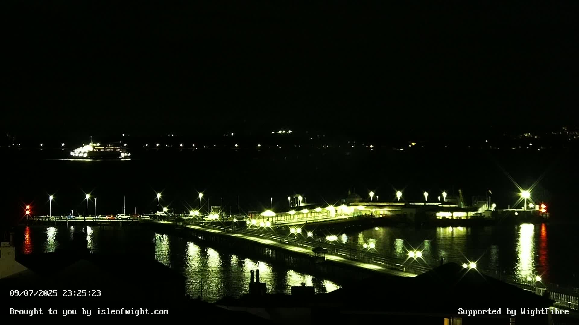 Ryde Pier & Island Line Railway Skyline Live Cam -Isle Of Wight, South East, England, United Kingdom 