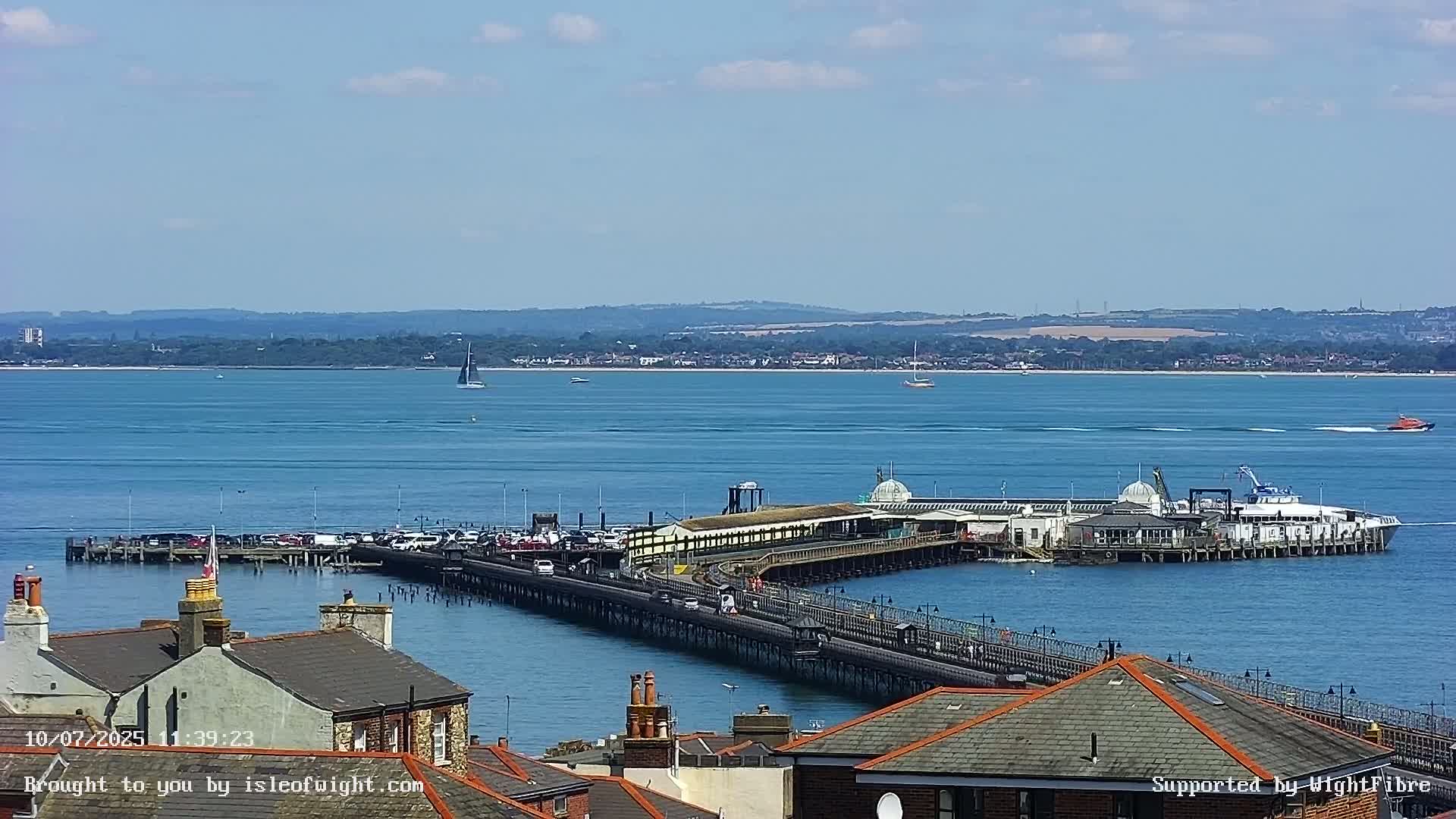 Ryde Pier & Island Line Railway Skyline Live Cam -Isle Of Wight, South East, England, United Kingdom 