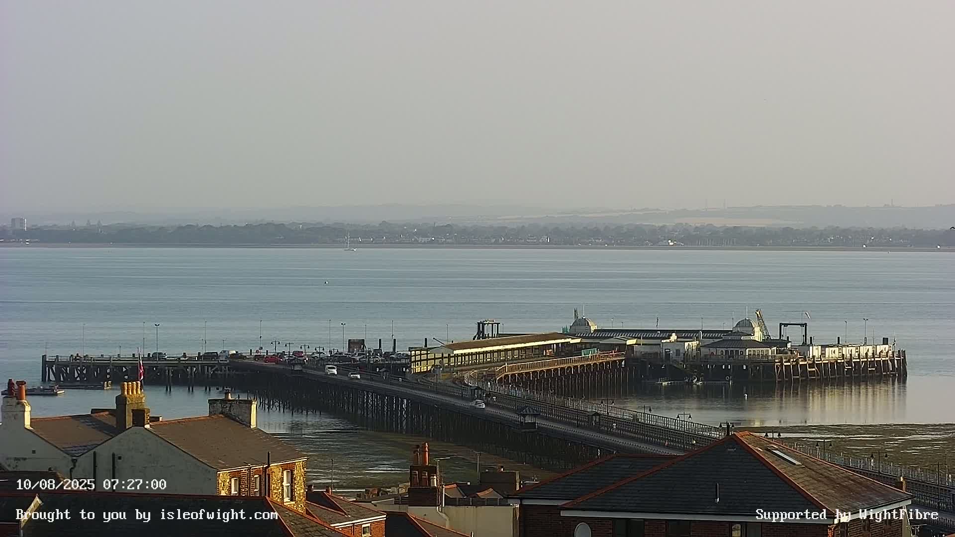 Ryde Pier & Island Line Railway Skyline Live Cam -Isle Of Wight, South East, England, United Kingdom 