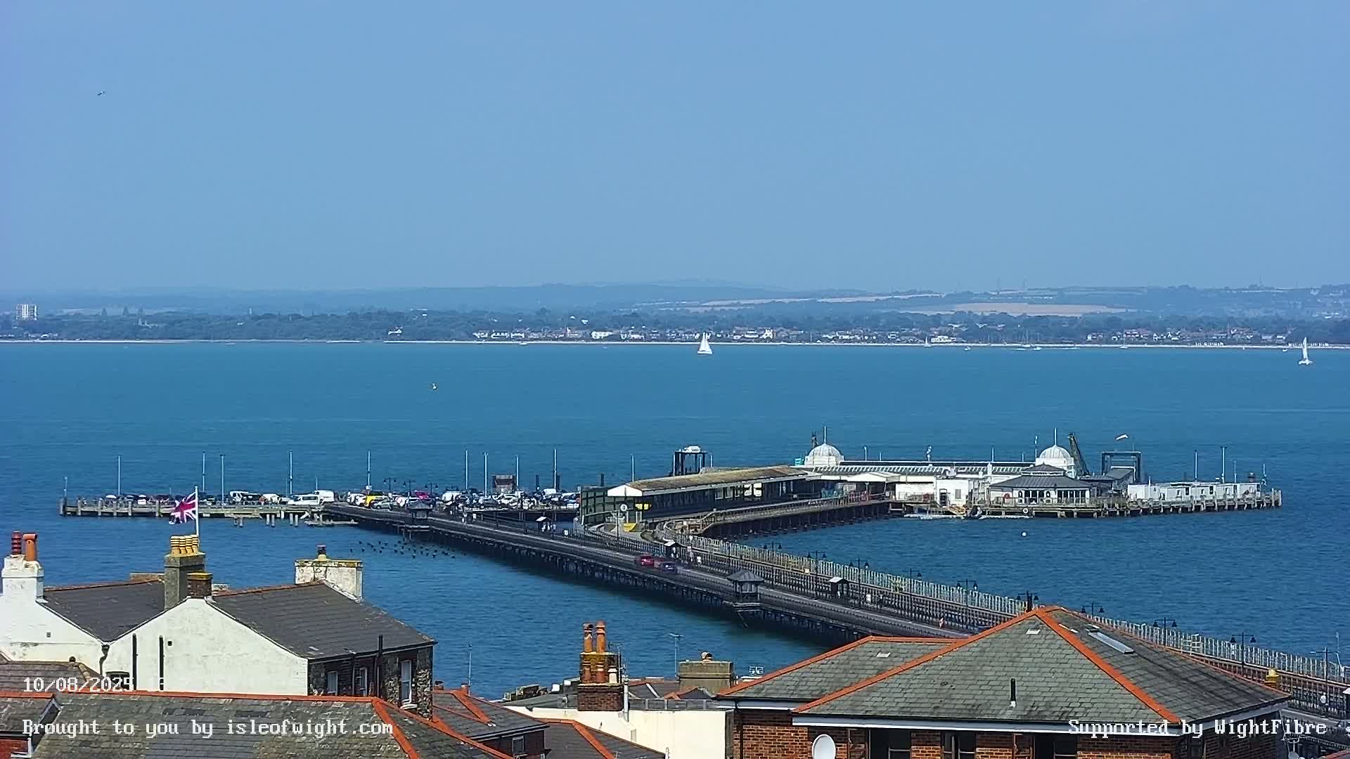 Ryde Pier & Island Line Railway Skyline Live Cam -Isle Of Wight, South East, England, United Kingdom 