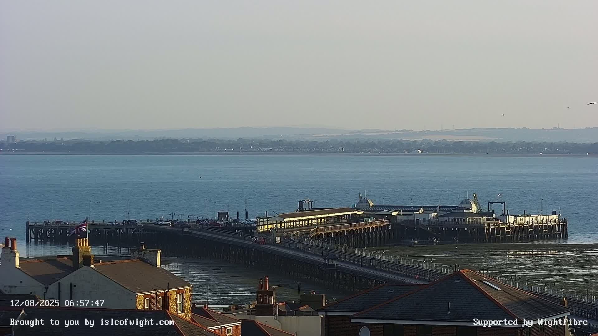 Ryde Pier & Island Line Railway Skyline Live Cam -Isle Of Wight, South East, England, United Kingdom 