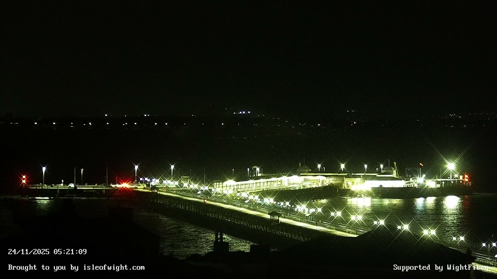 Ryde Pier & Island Line Railway Skyline Live Cam -Isle Of Wight, South East, England, United Kingdom 