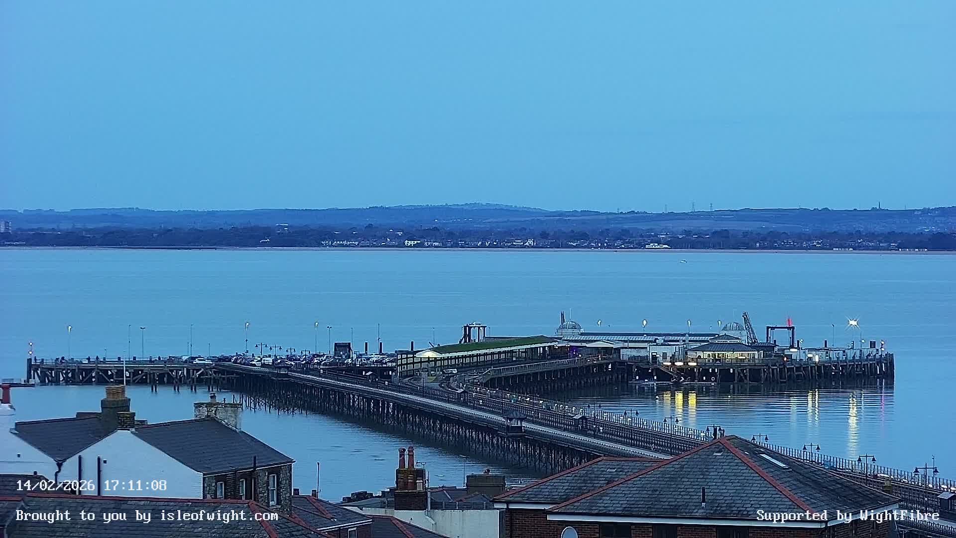 Ryde Pier & Island Line Railway Skyline Live Cam -Isle Of Wight, South East, England, United Kingdom 