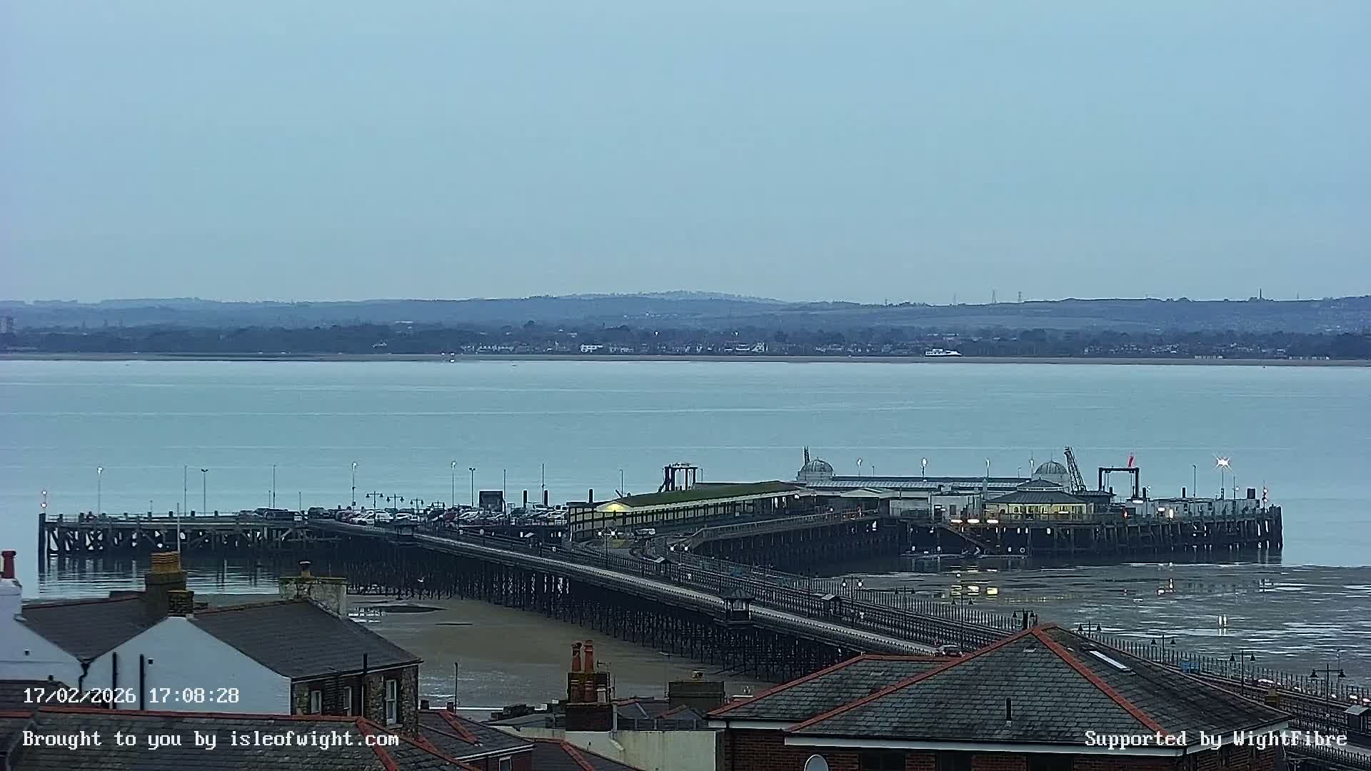 Ryde Pier & Island Line Railway Skyline Live Cam -Isle Of Wight, South East, England, United Kingdom 