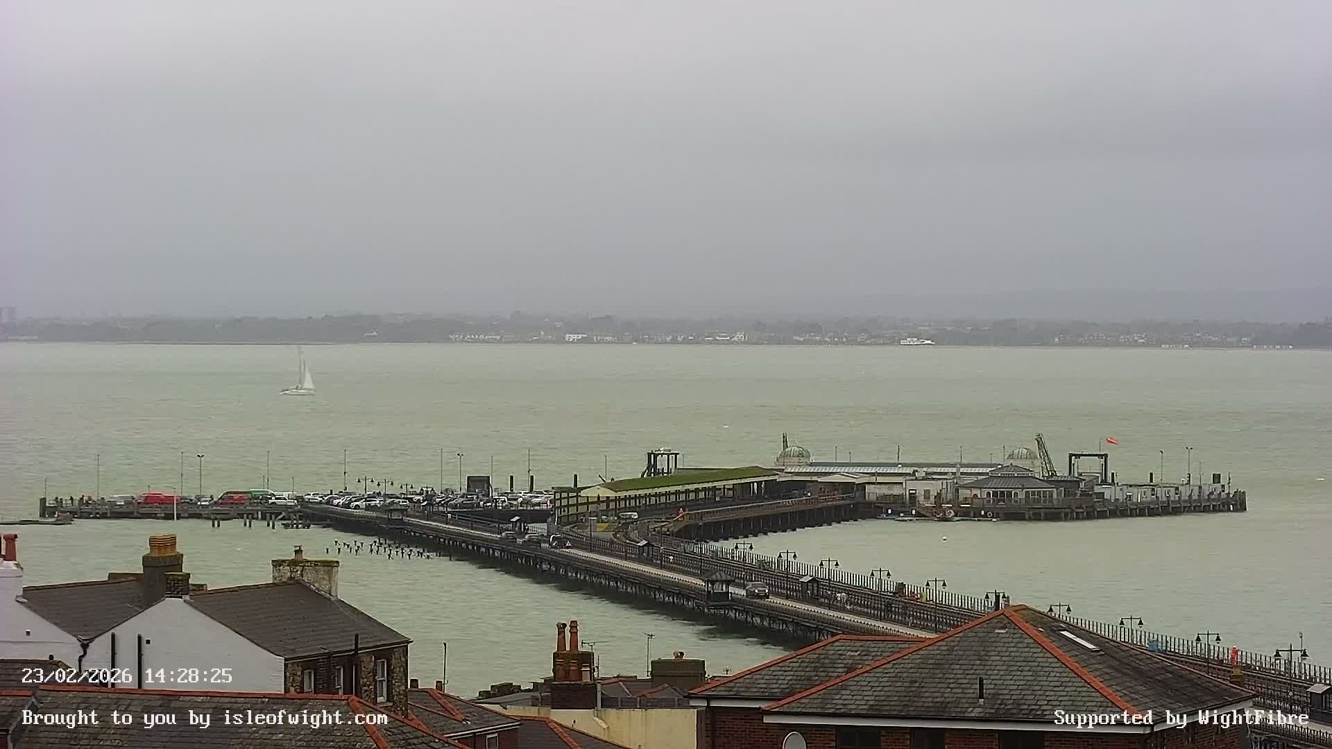 Ryde Pier & Island Line Railway Skyline Live Cam -Isle Of Wight, South East, England, United Kingdom 