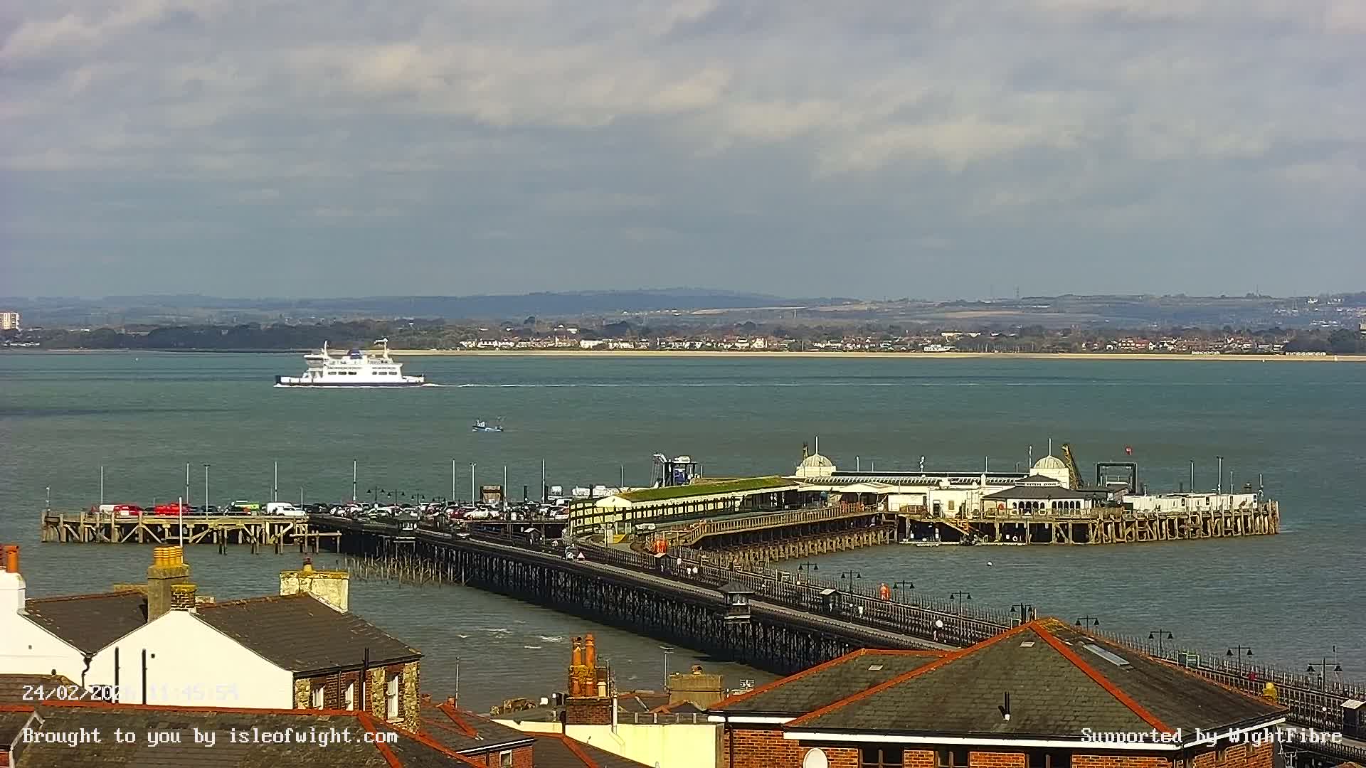 Ryde Pier & Island Line Railway Skyline Live Cam -Isle Of Wight, South East, England, United Kingdom 