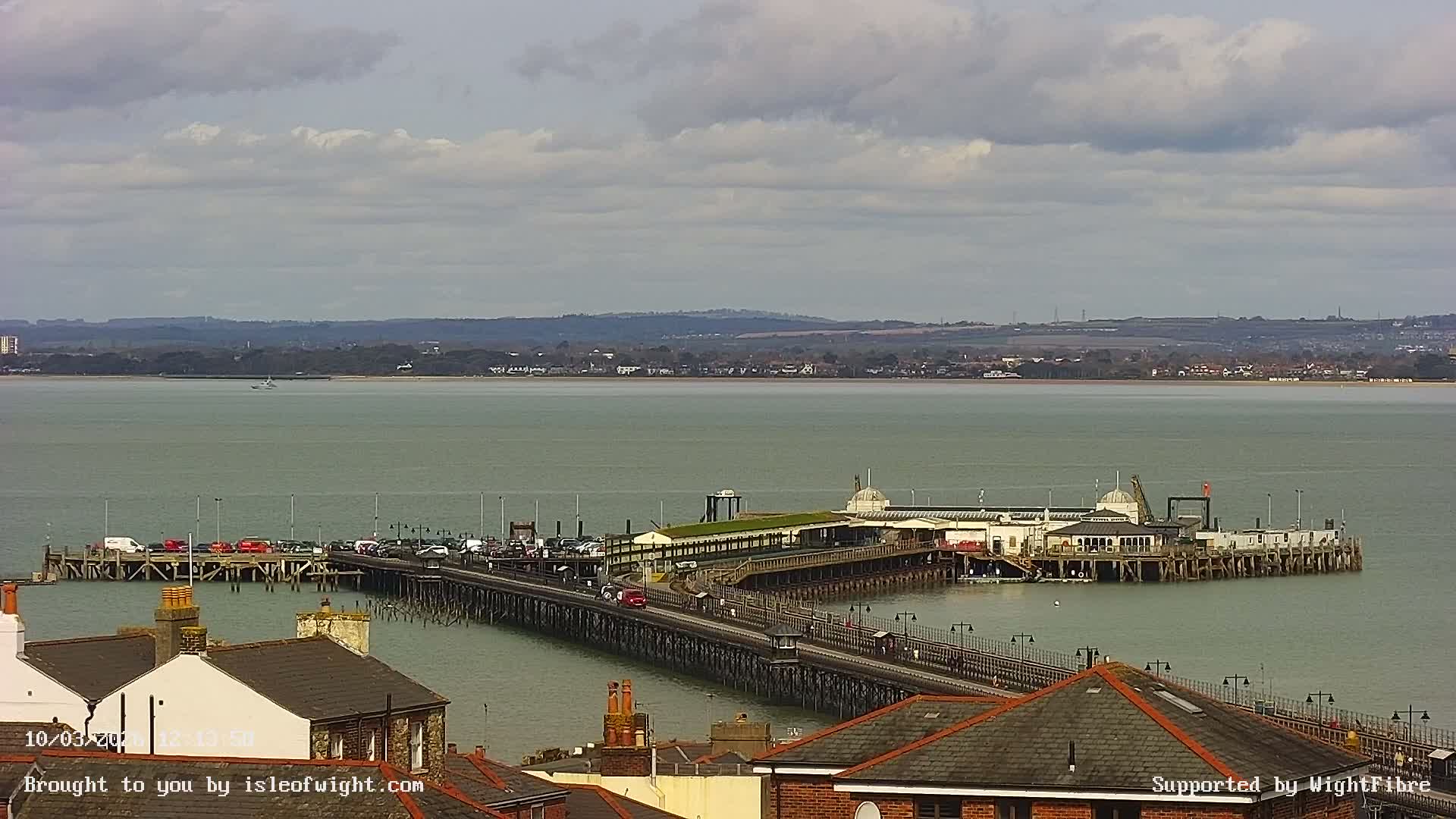 Ryde Pier & Island Line Railway Skyline Live Cam -Isle Of Wight, South East, England, United Kingdom 