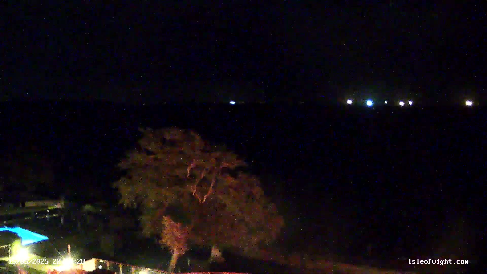Isle of Wight Luccombe Coast Live Cam - Isle of Wight, South East, England, United Kingdom