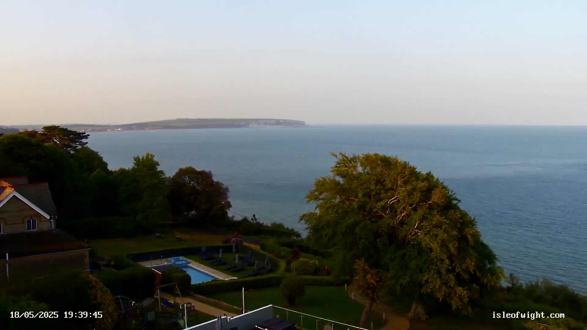 Isle of Wight Luccombe Coast Live Cam - Isle of Wight, South East, England, United Kingdom