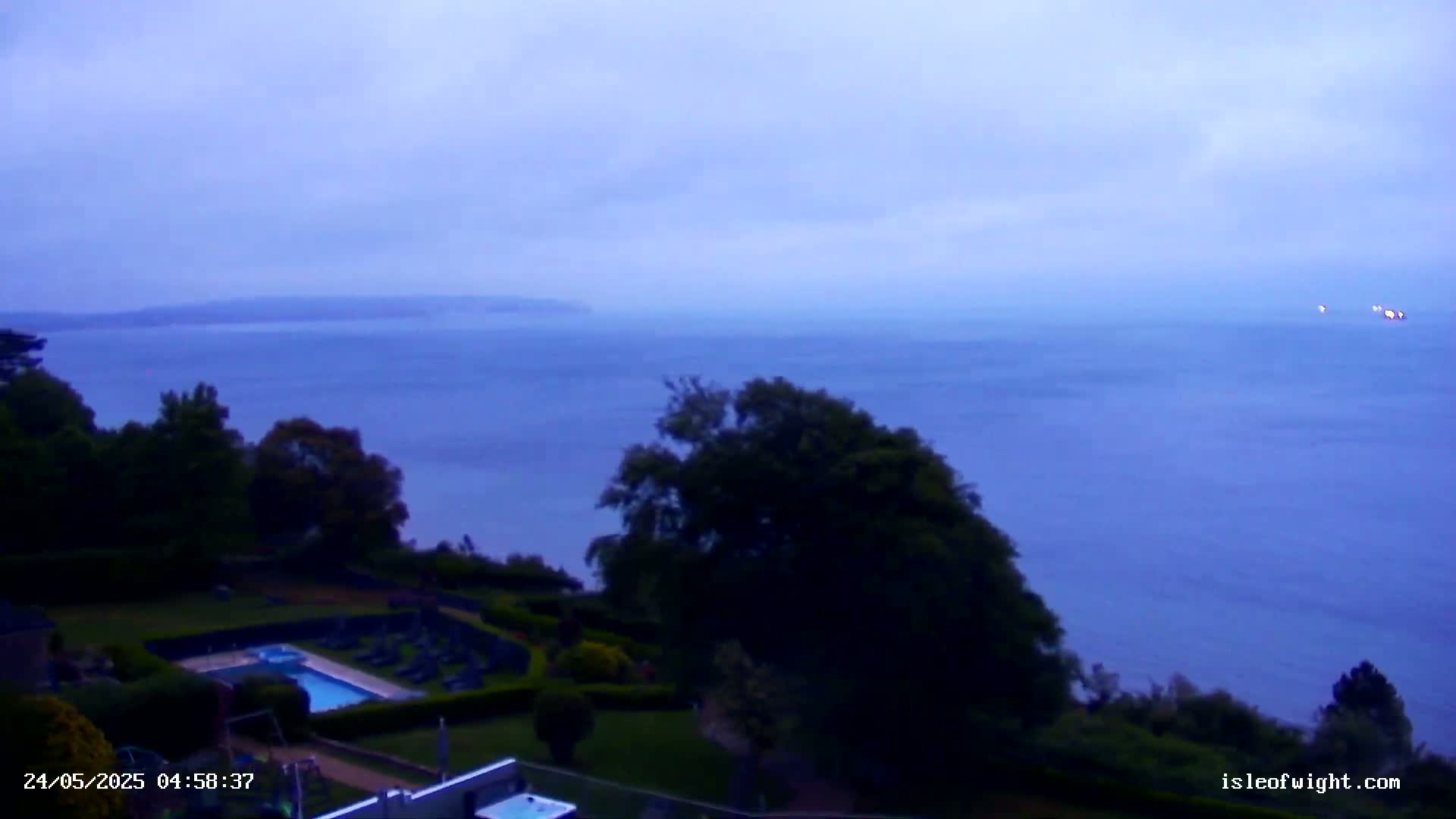 Isle of Wight Luccombe Coast Live Cam - Isle of Wight, South East, England, United Kingdom