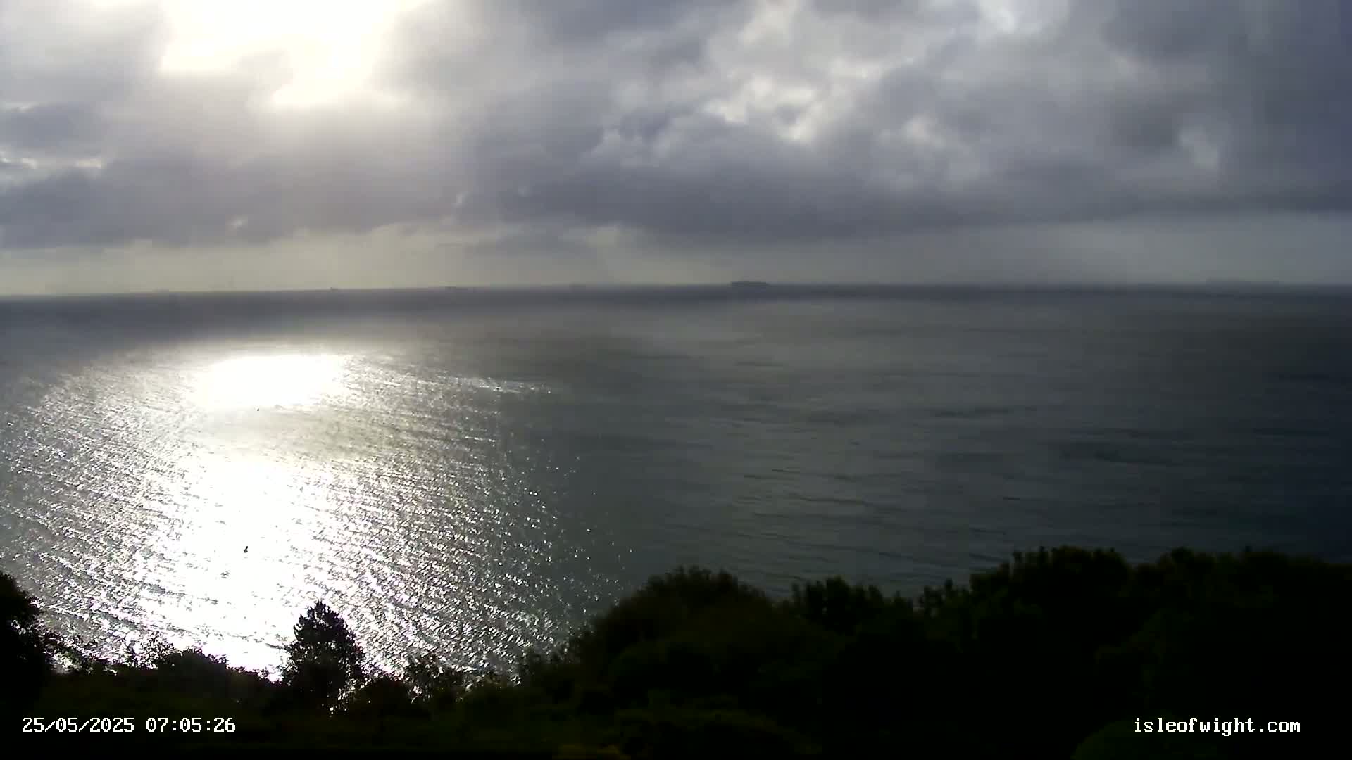 Isle of Wight Luccombe Coast Live Cam - Isle of Wight, South East, England, United Kingdom