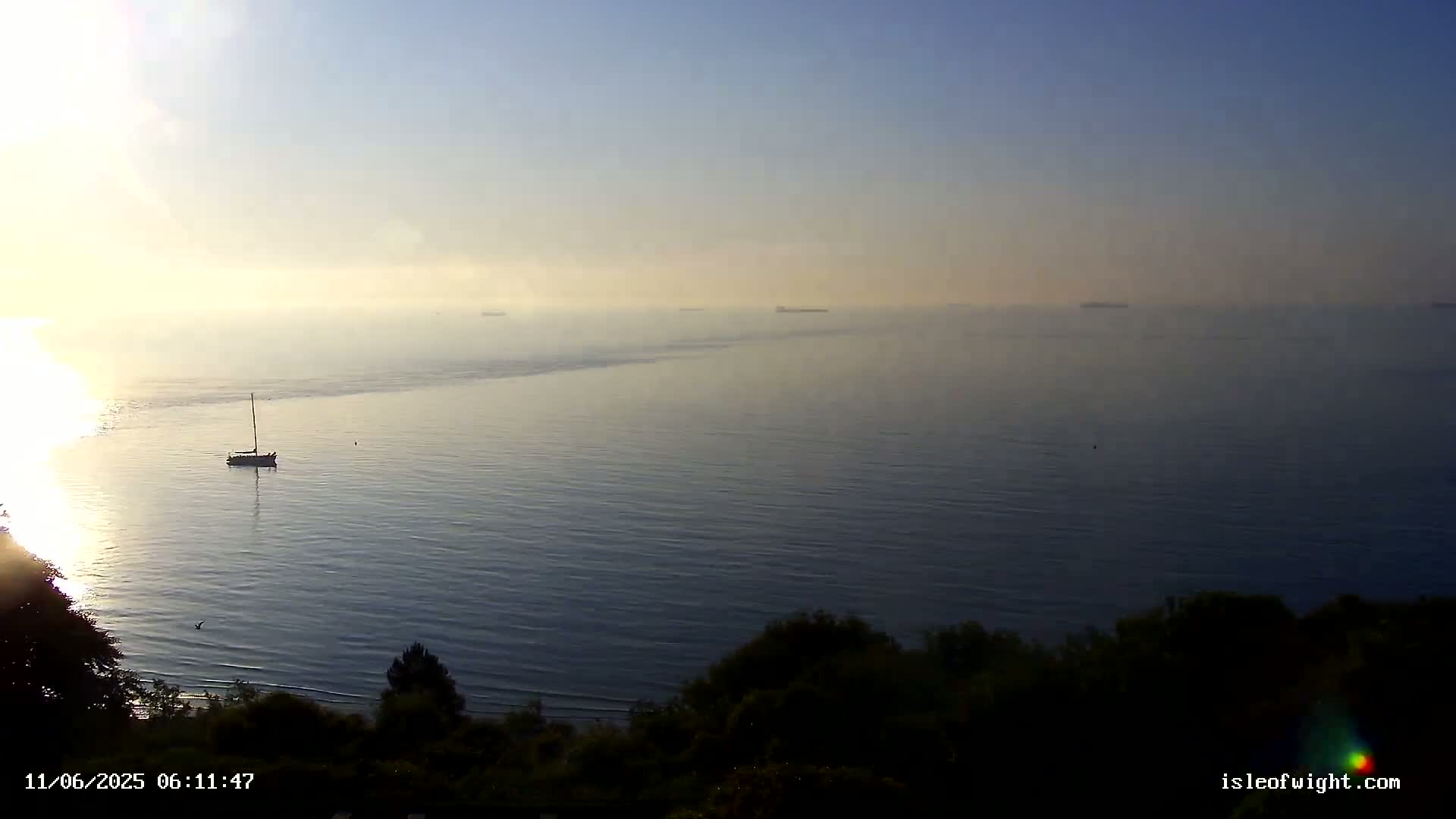 Isle of Wight Luccombe Coast Live Cam - Isle of Wight, South East, England, United Kingdom