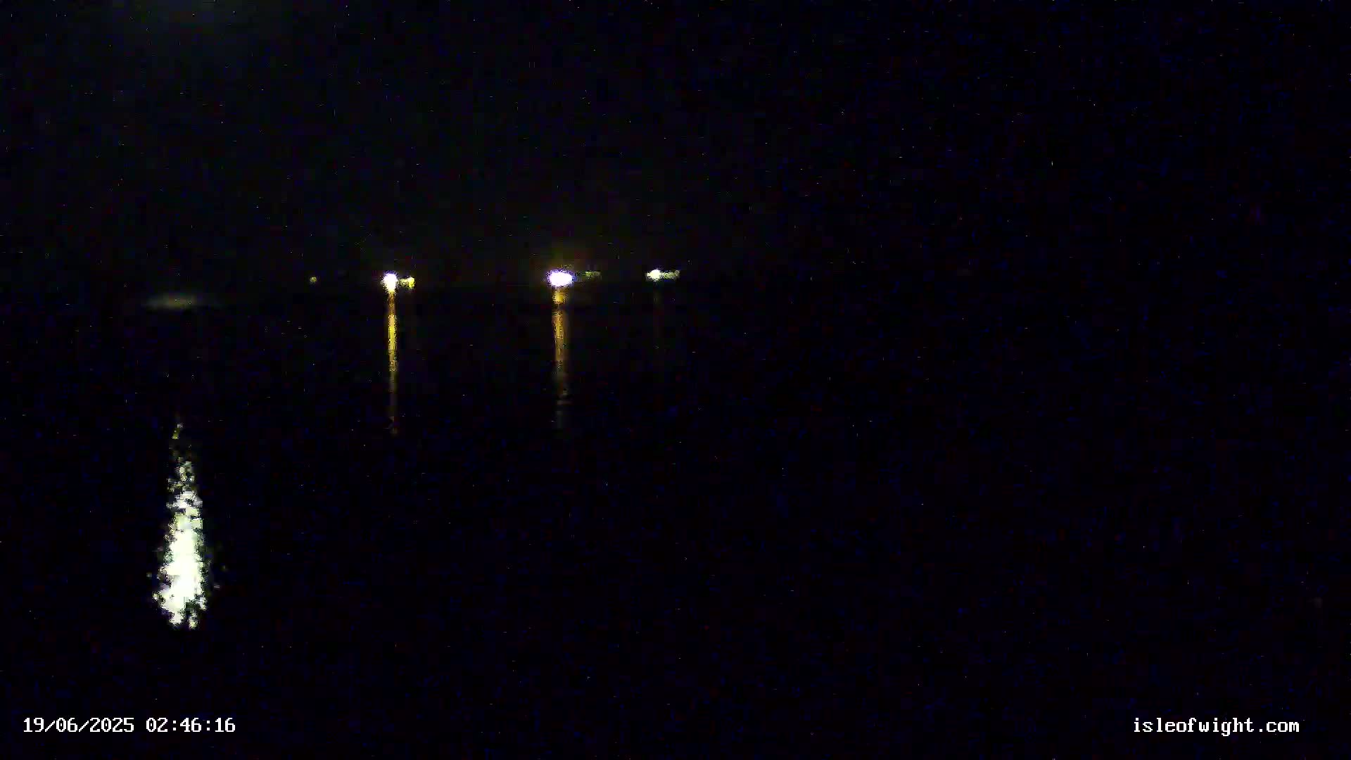 Isle of Wight Luccombe Coast Live Cam - Isle of Wight, South East, England, United Kingdom