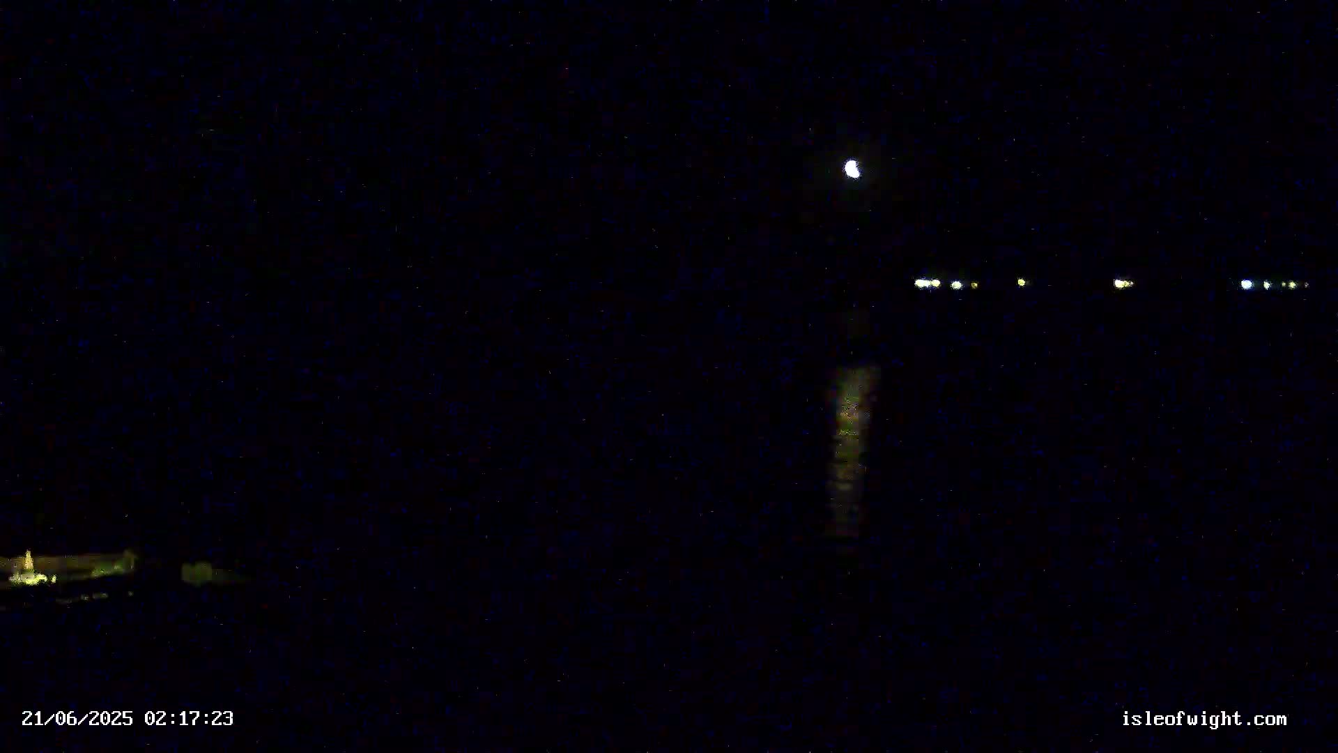 Isle of Wight Luccombe Coast Live Cam - Isle of Wight, South East, England, United Kingdom
