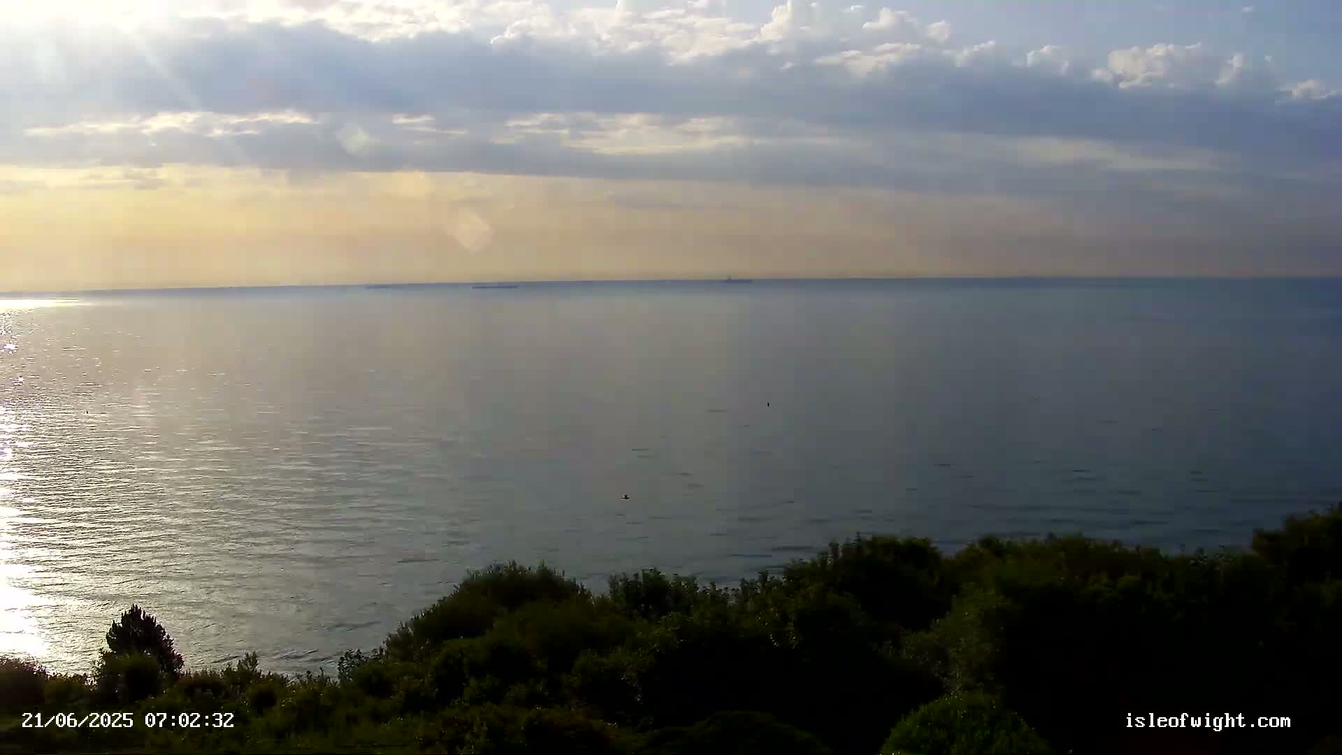 Isle of Wight Luccombe Coast Live Cam - Isle of Wight, South East, England, United Kingdom