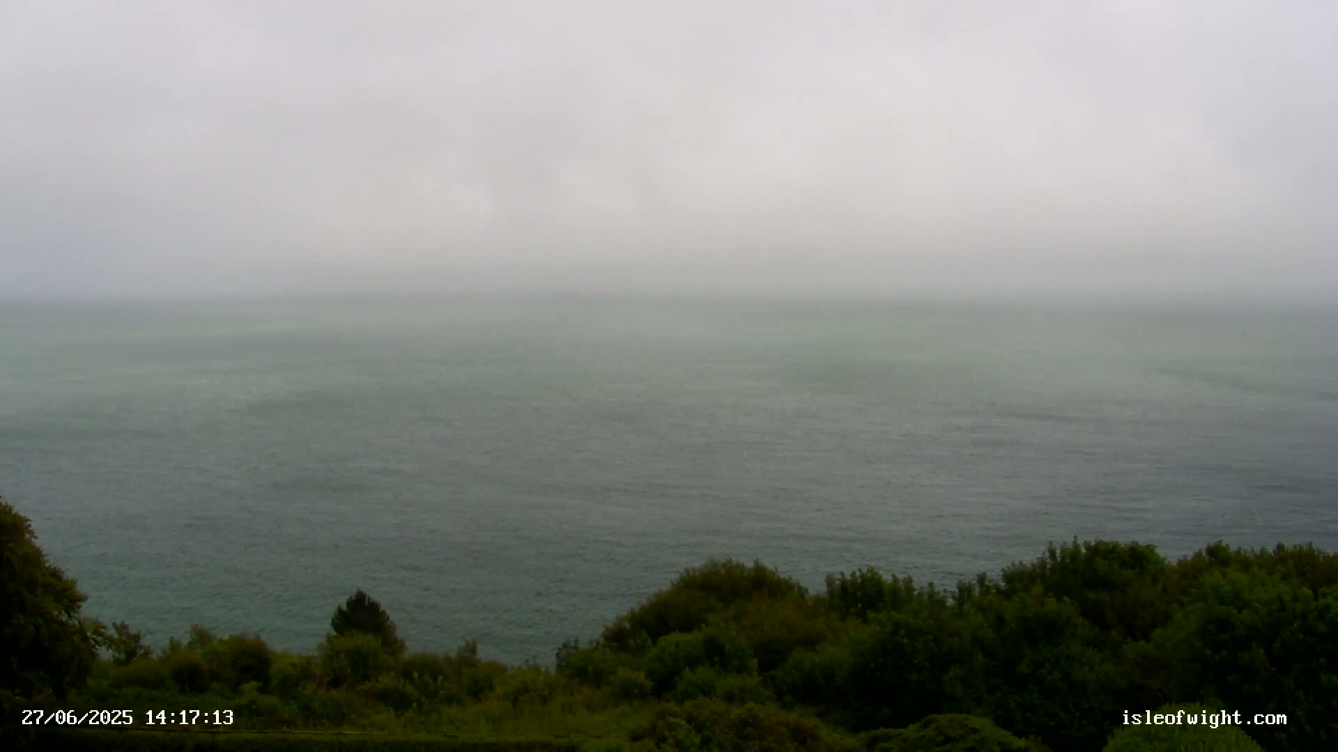Isle of Wight Luccombe Coast Live Cam - Isle of Wight, South East, England, United Kingdom