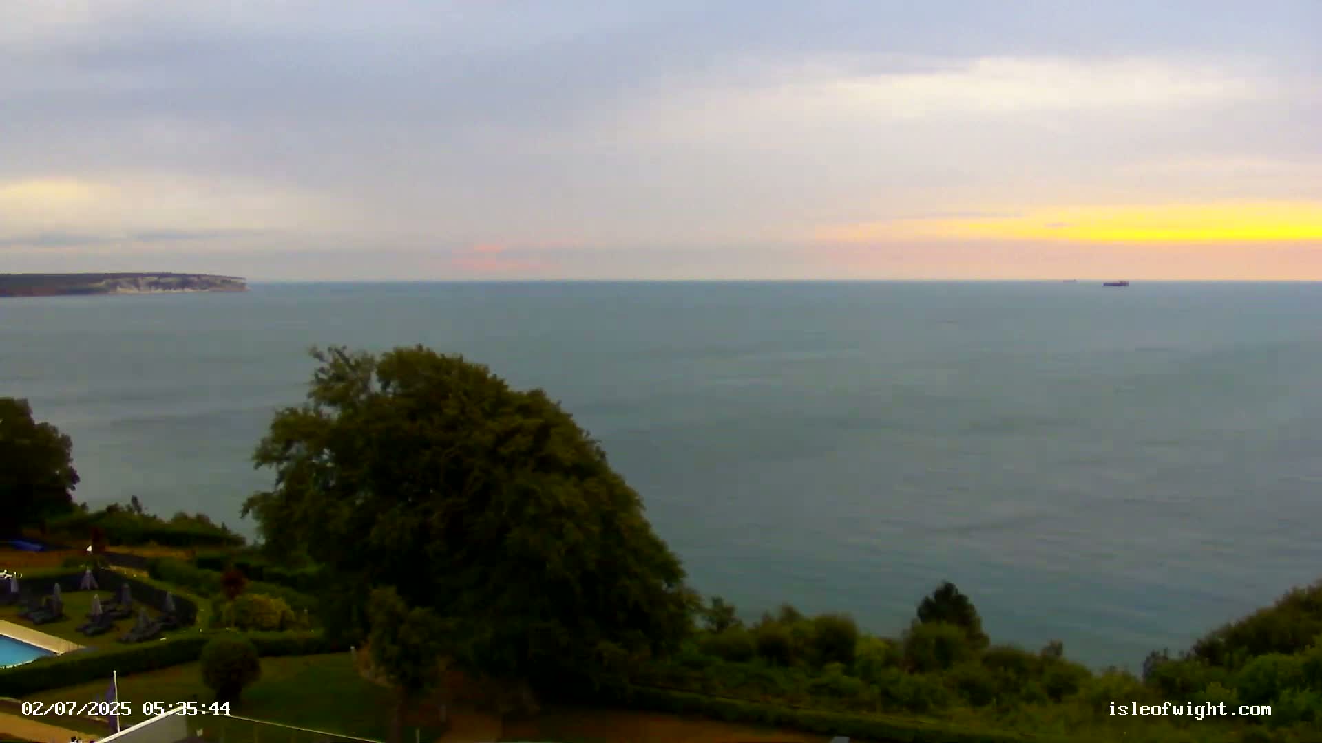 Isle of Wight Luccombe Coast Live Cam - Isle of Wight, South East, England, United Kingdom