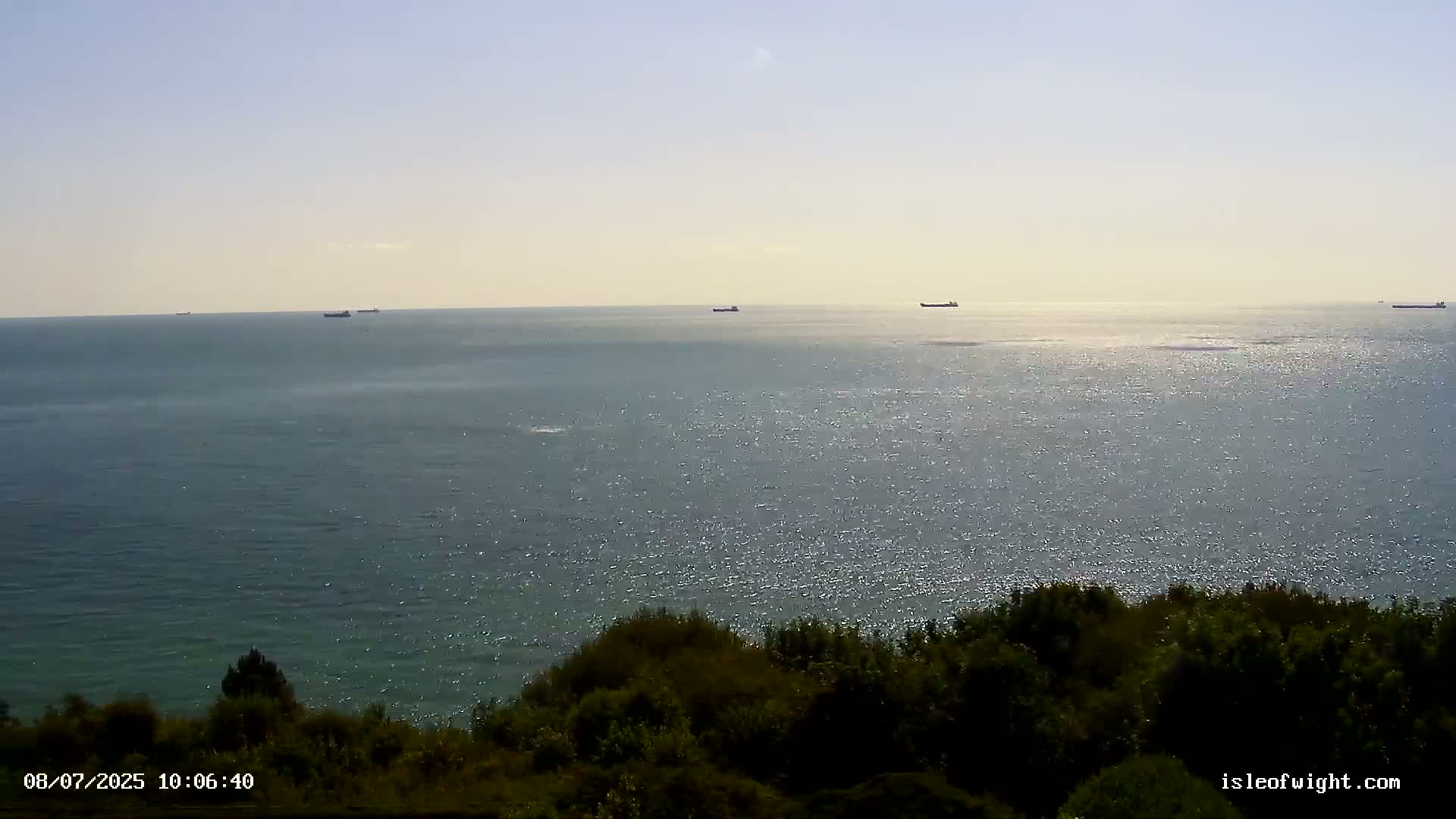 Isle of Wight Luccombe Coast Live Cam - Isle of Wight, South East, England, United Kingdom