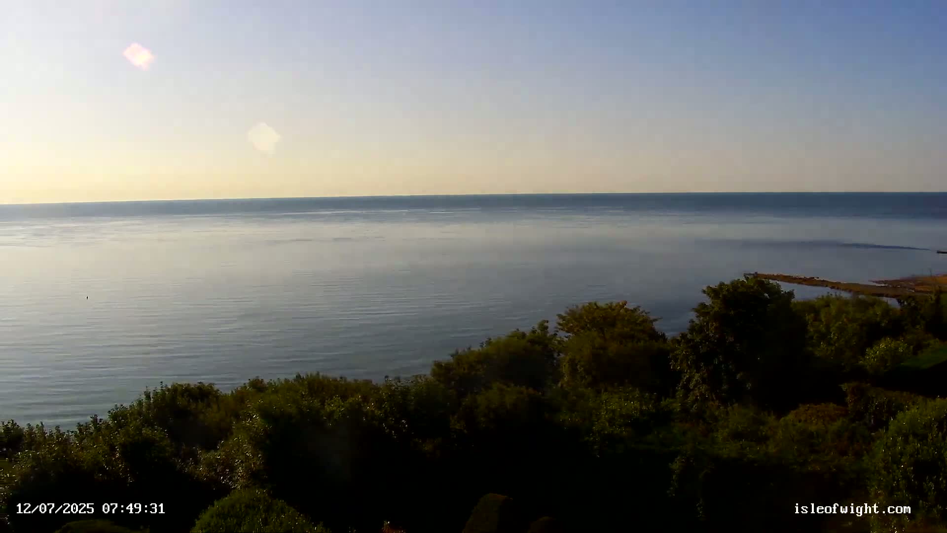 Isle of Wight Luccombe Coast Live Cam - Isle of Wight, South East, England, United Kingdom