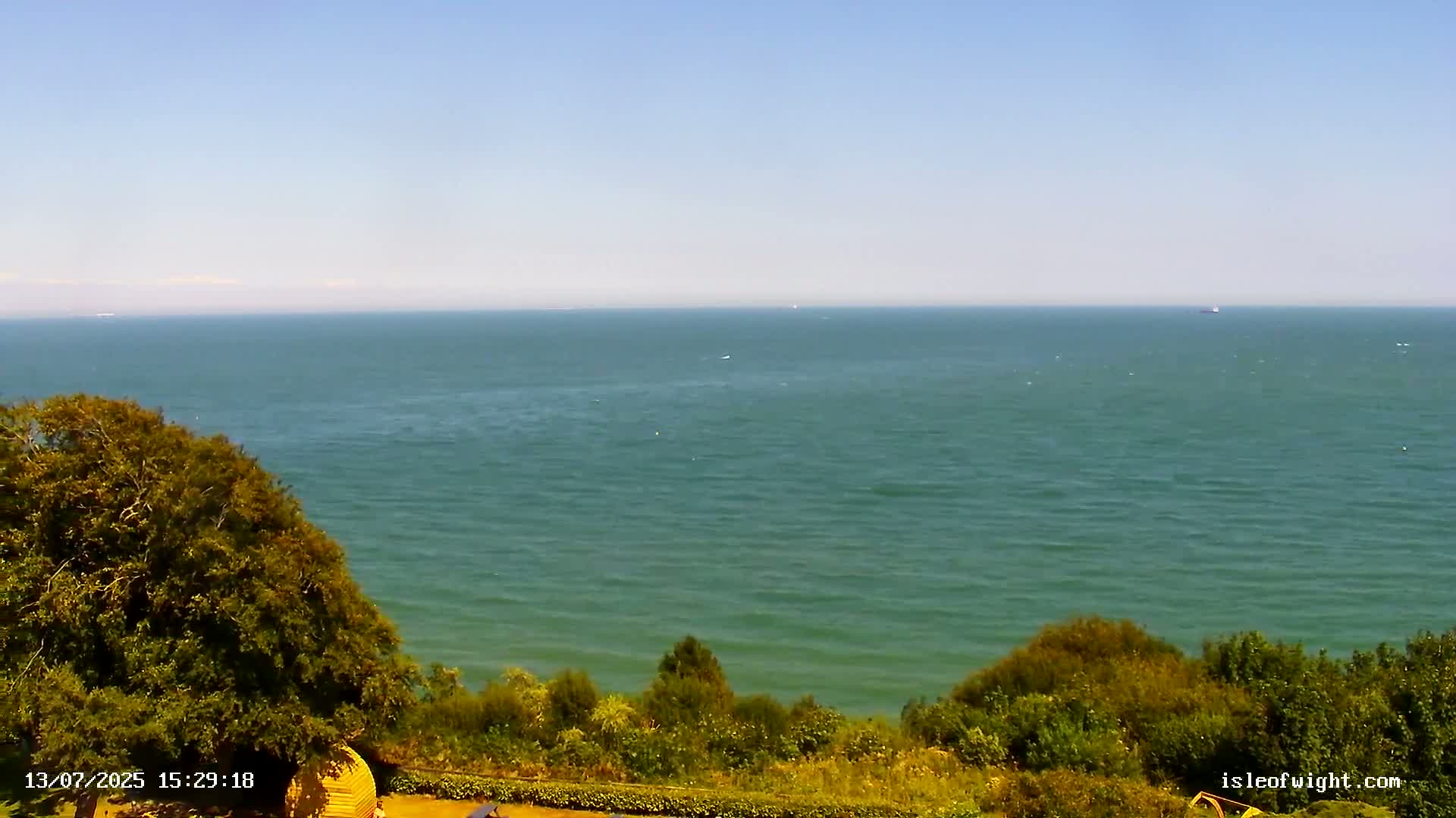 Isle of Wight Luccombe Coast Live Cam - Isle of Wight, South East, England, United Kingdom