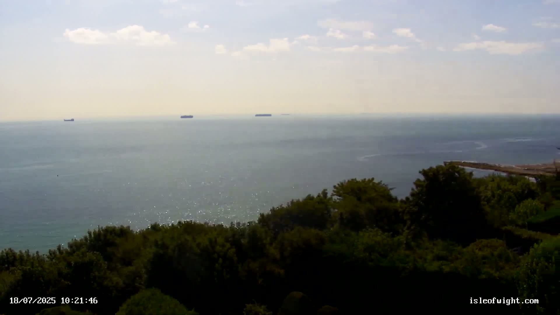 Isle of Wight Luccombe Coast Live Cam - Isle of Wight, South East, England, United Kingdom
