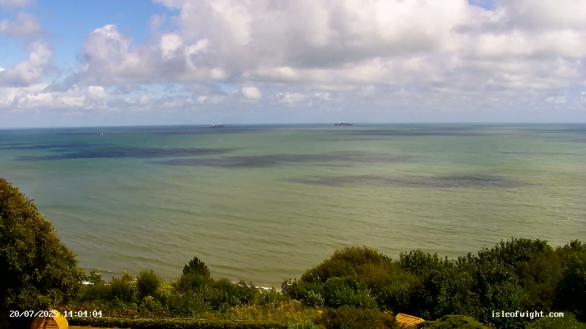 Isle of Wight Luccombe Coast Live Cam - Isle of Wight, South East, England, United Kingdom