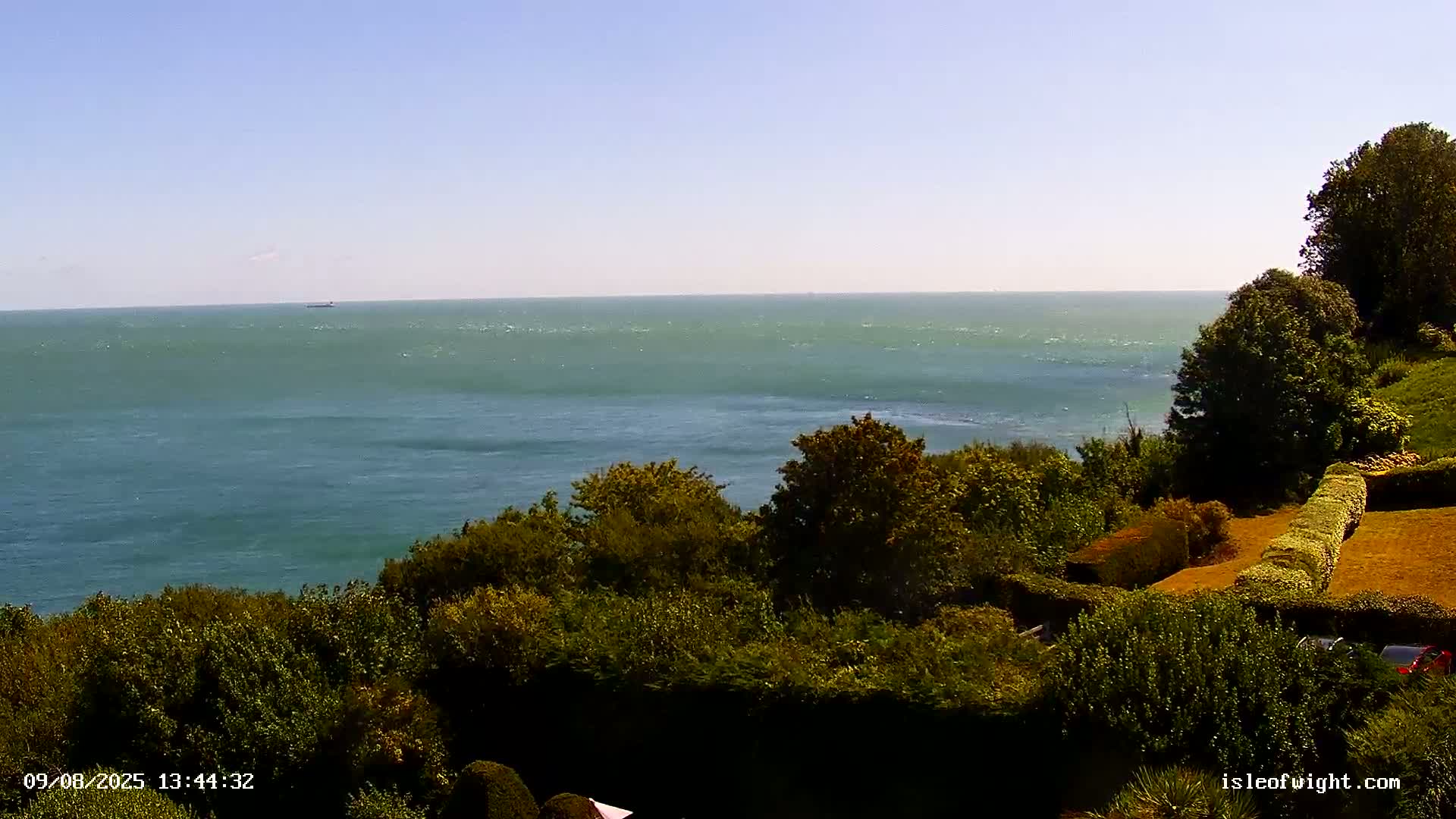 Isle of Wight Luccombe Coast Live Cam - Isle of Wight, South East, England, United Kingdom