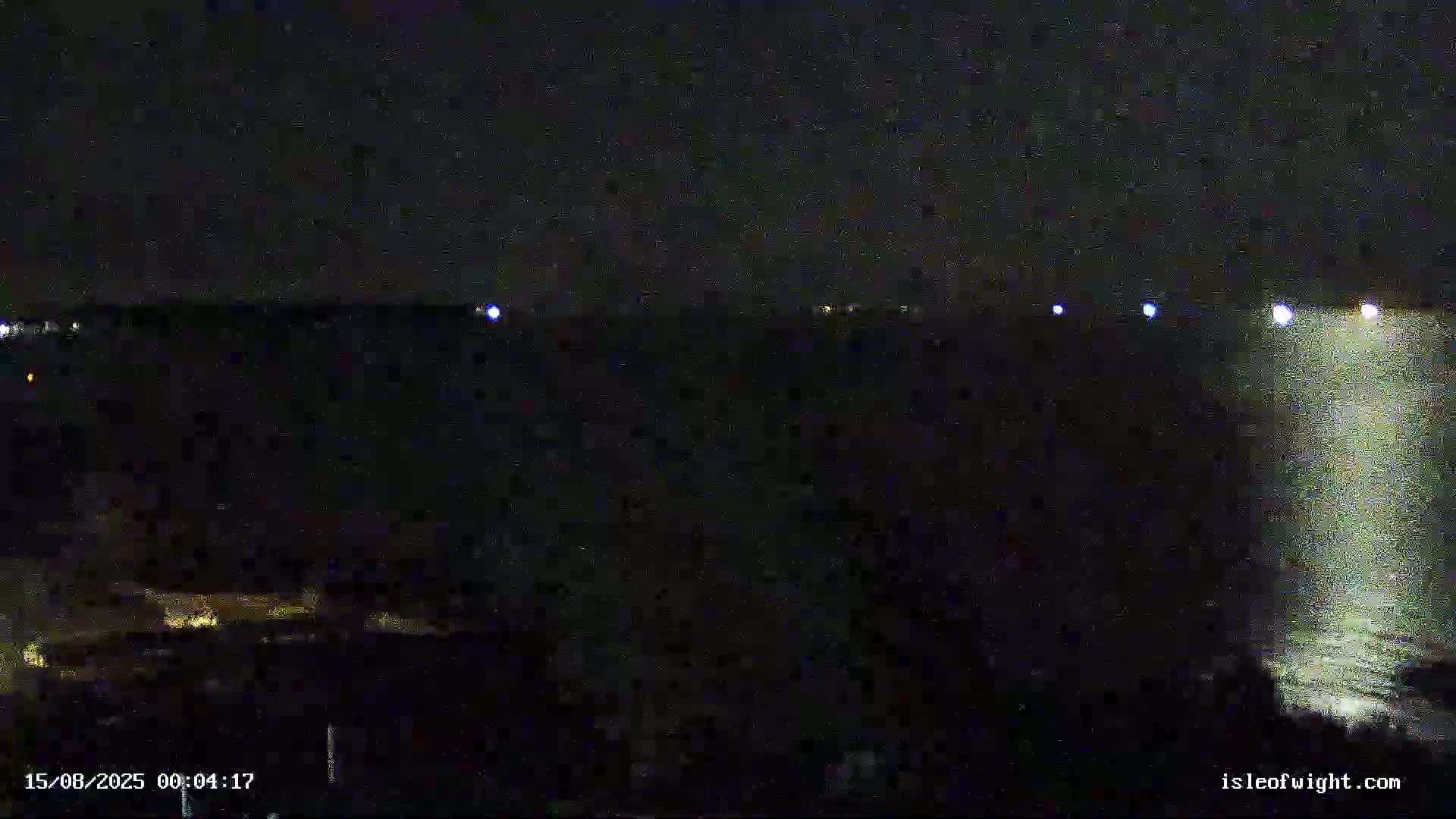Isle of Wight Luccombe Coast Live Cam - Isle of Wight, South East, England, United Kingdom