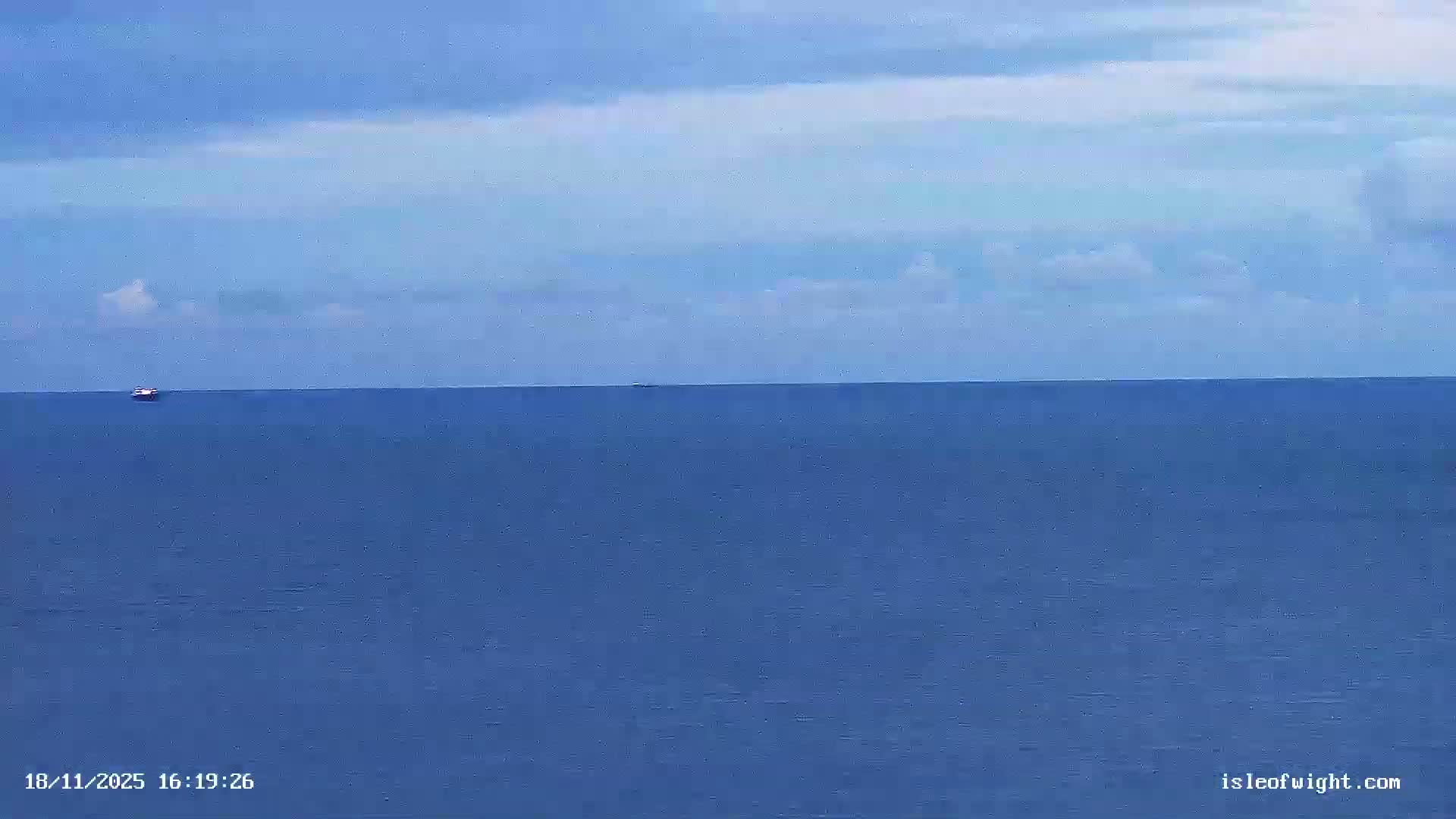 Isle of Wight Luccombe Coast Live Cam - Isle of Wight, South East, England, United Kingdom