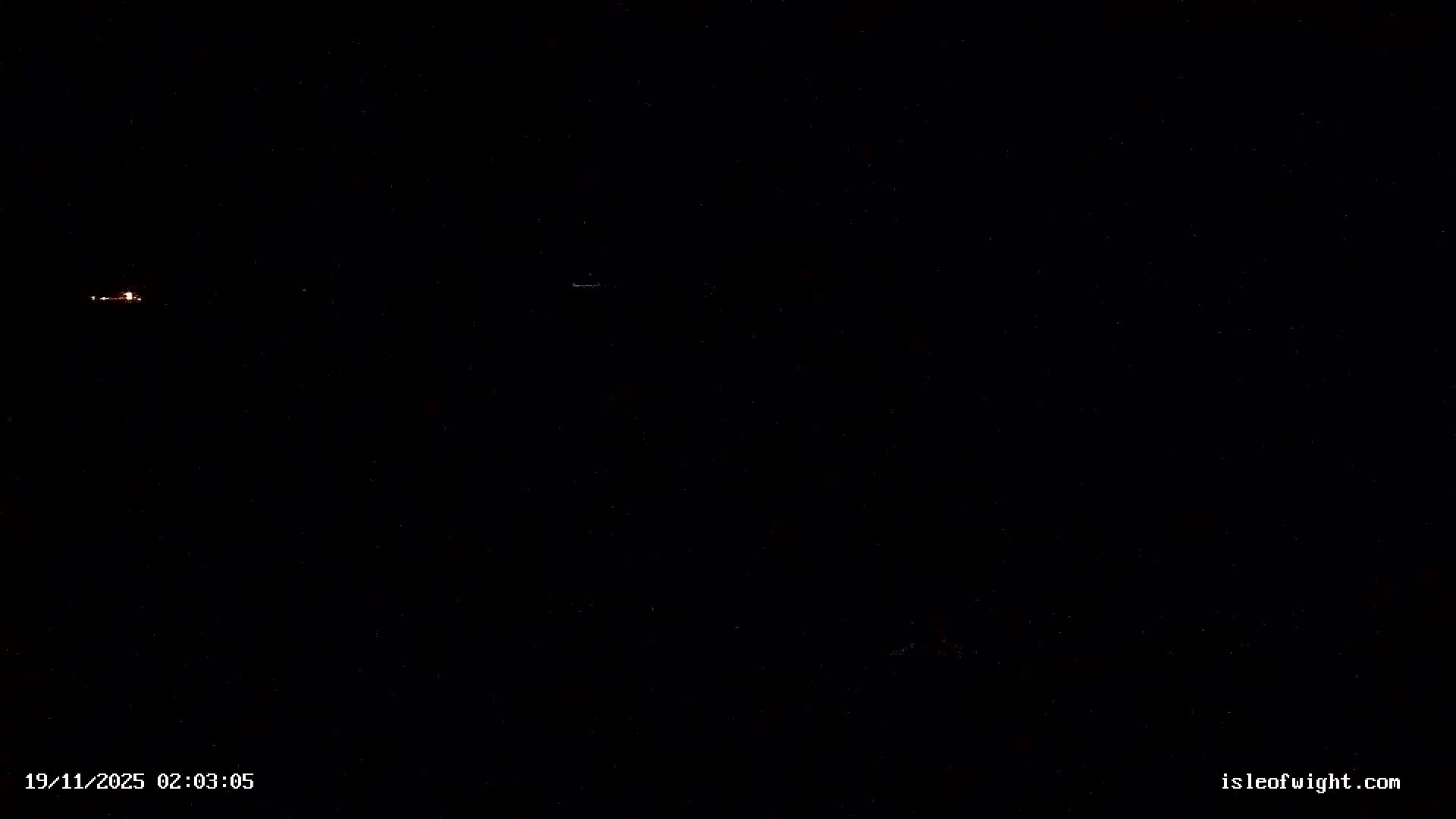 Isle of Wight Luccombe Coast Live Cam - Isle of Wight, South East, England, United Kingdom