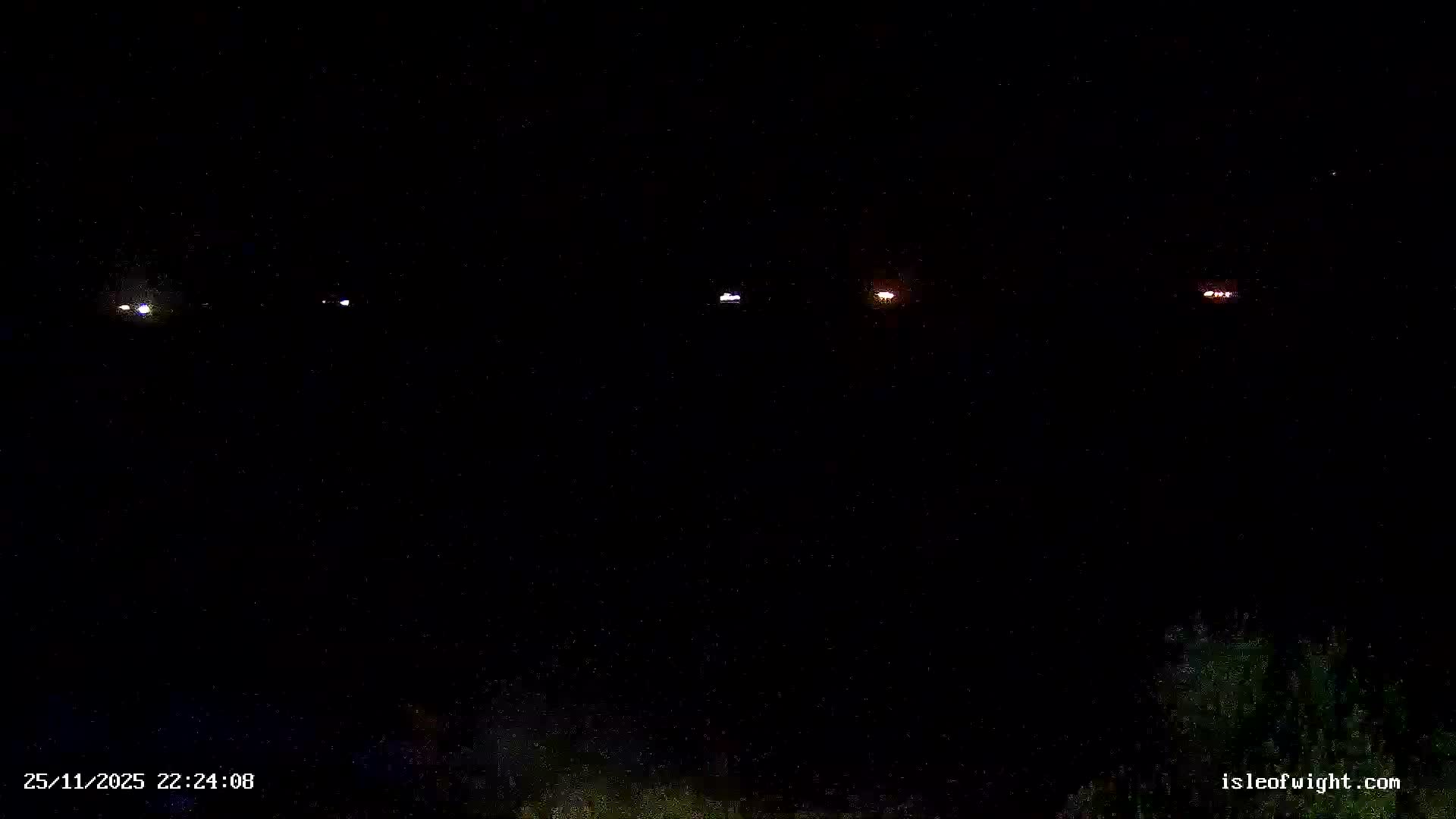 Isle of Wight Luccombe Coast Live Cam - Isle of Wight, South East, England, United Kingdom